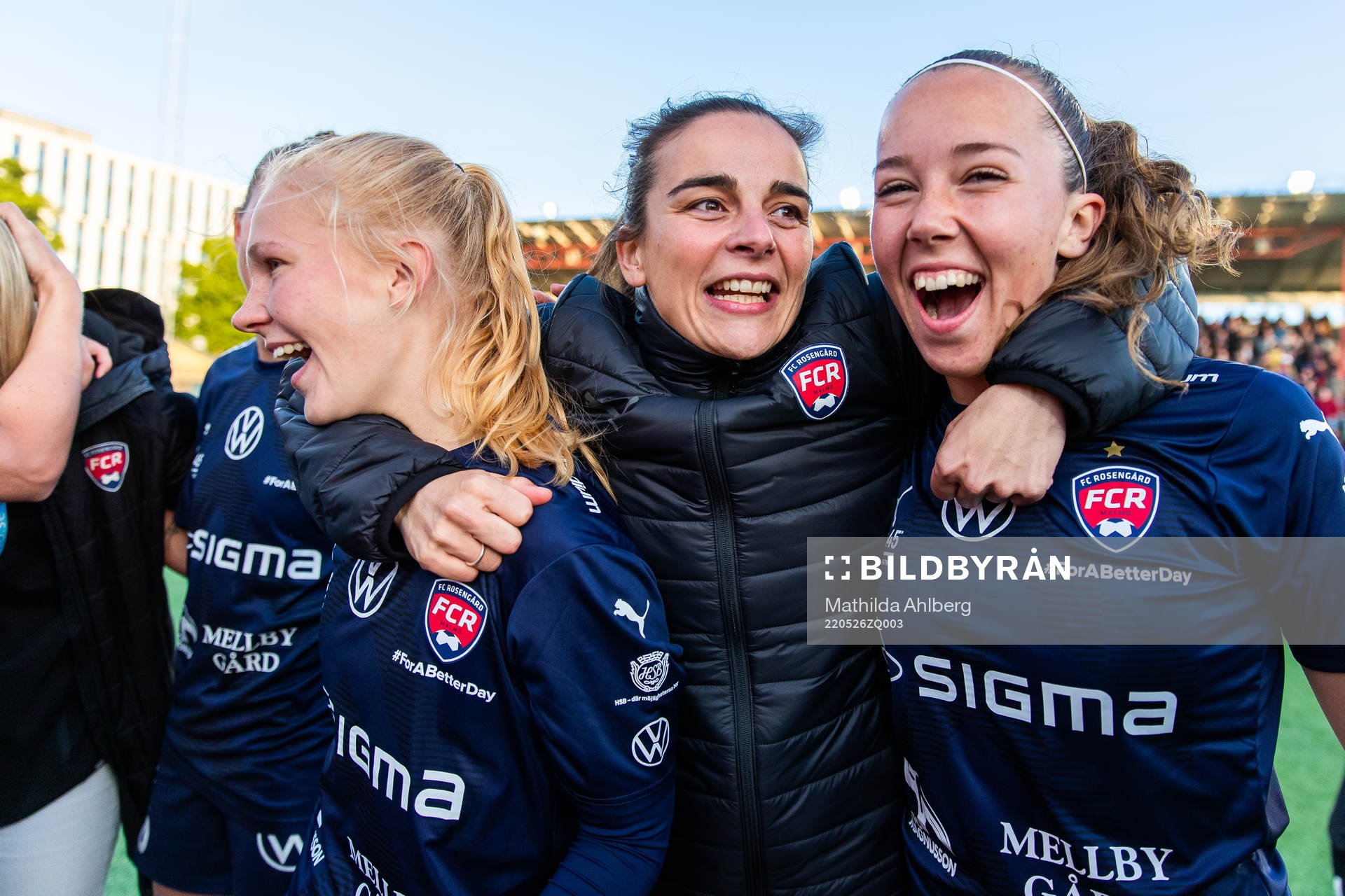 Rosengårds tränare Renee Slegers jublar