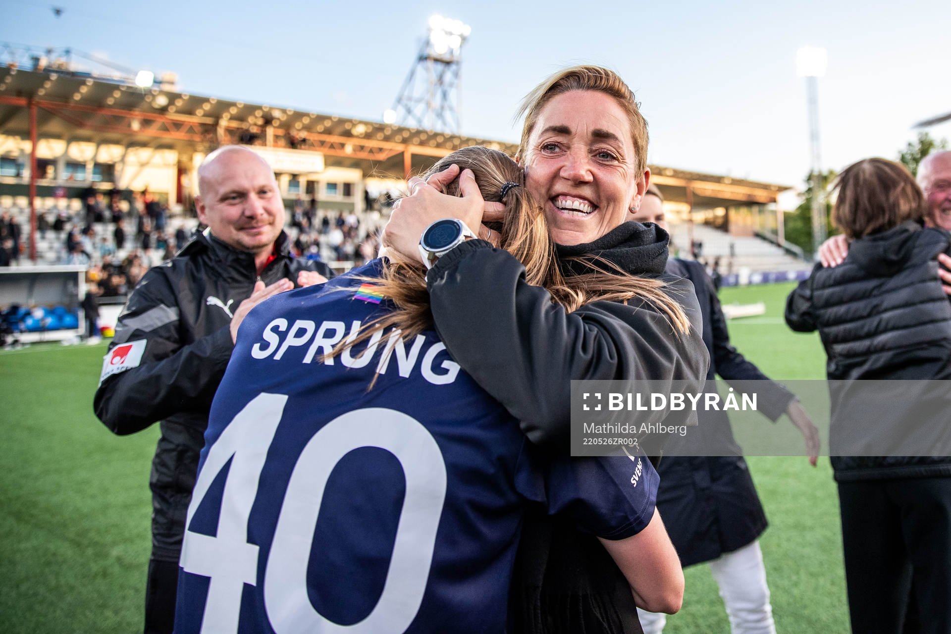 Rosengårds sportchef Therese Sjögran jublar