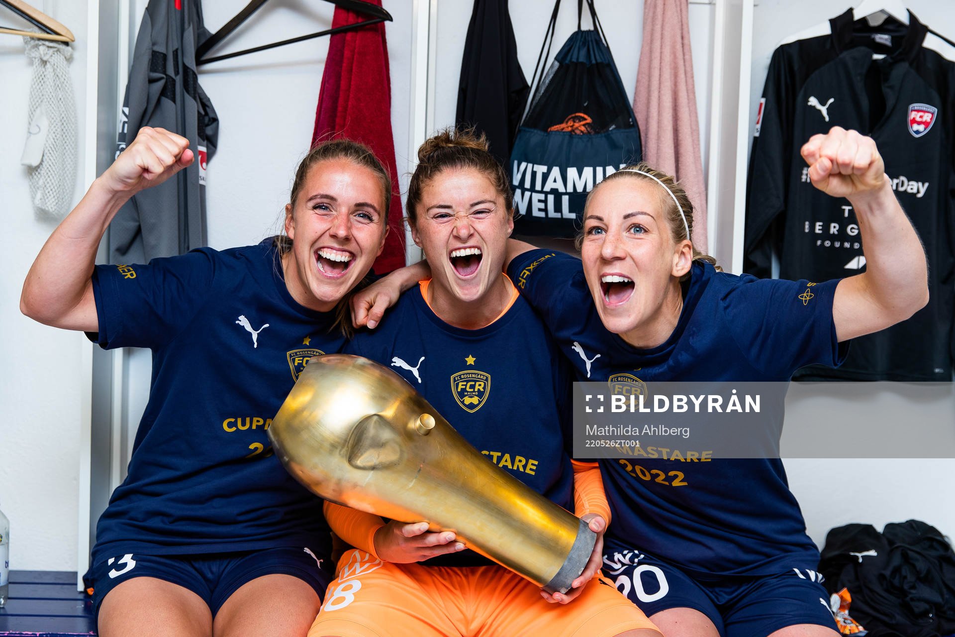 Rosengårds Gudrun Arnardottir, målvakt Teagan Micah och