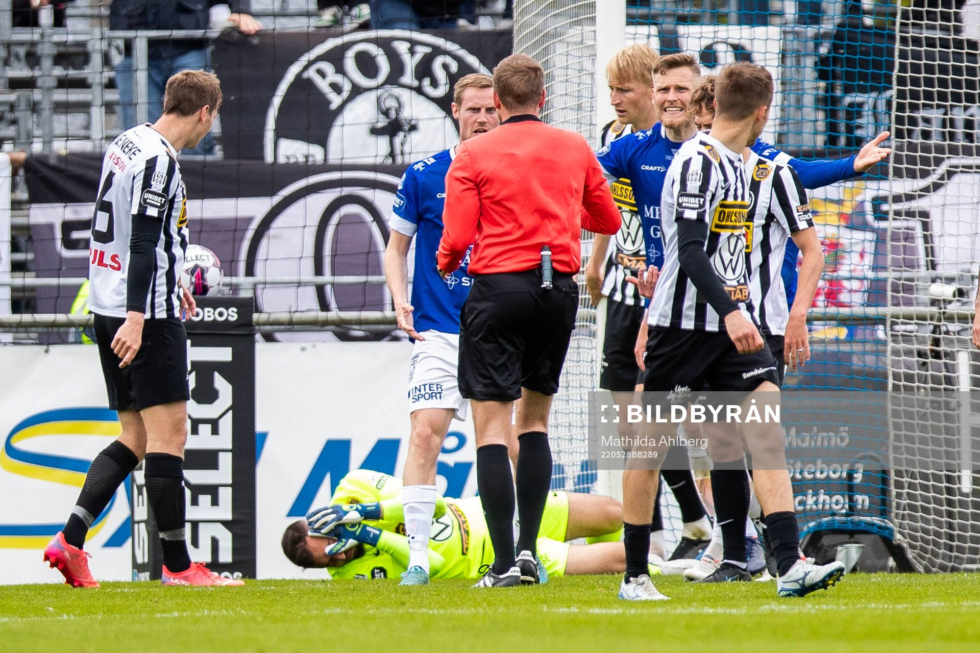 Landskronas målvakt Amr Kaddoura har ont och Trelleborgs