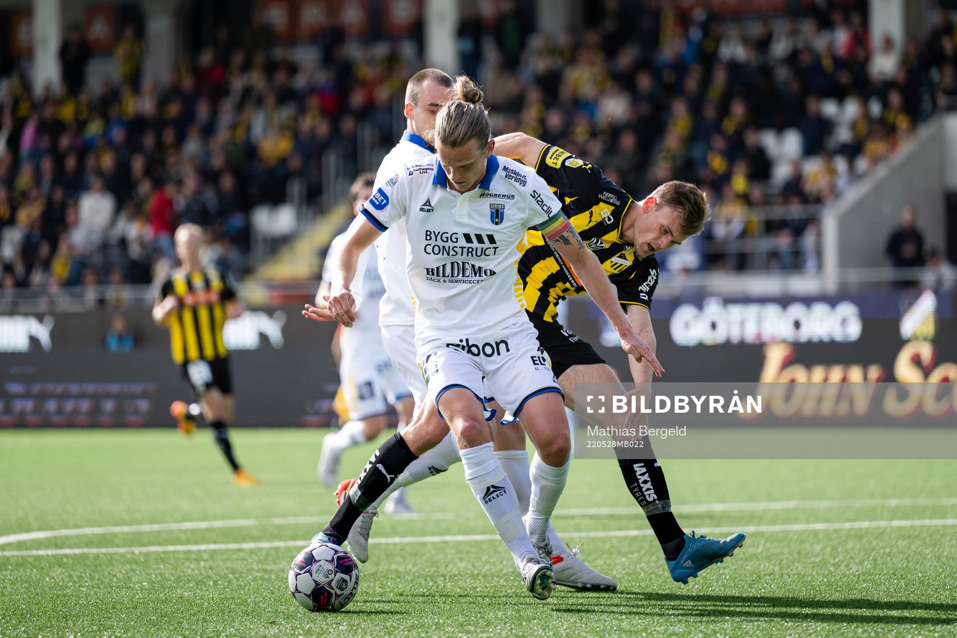 Sirius Tim Björkström och Häckens Oscar Uddenäs