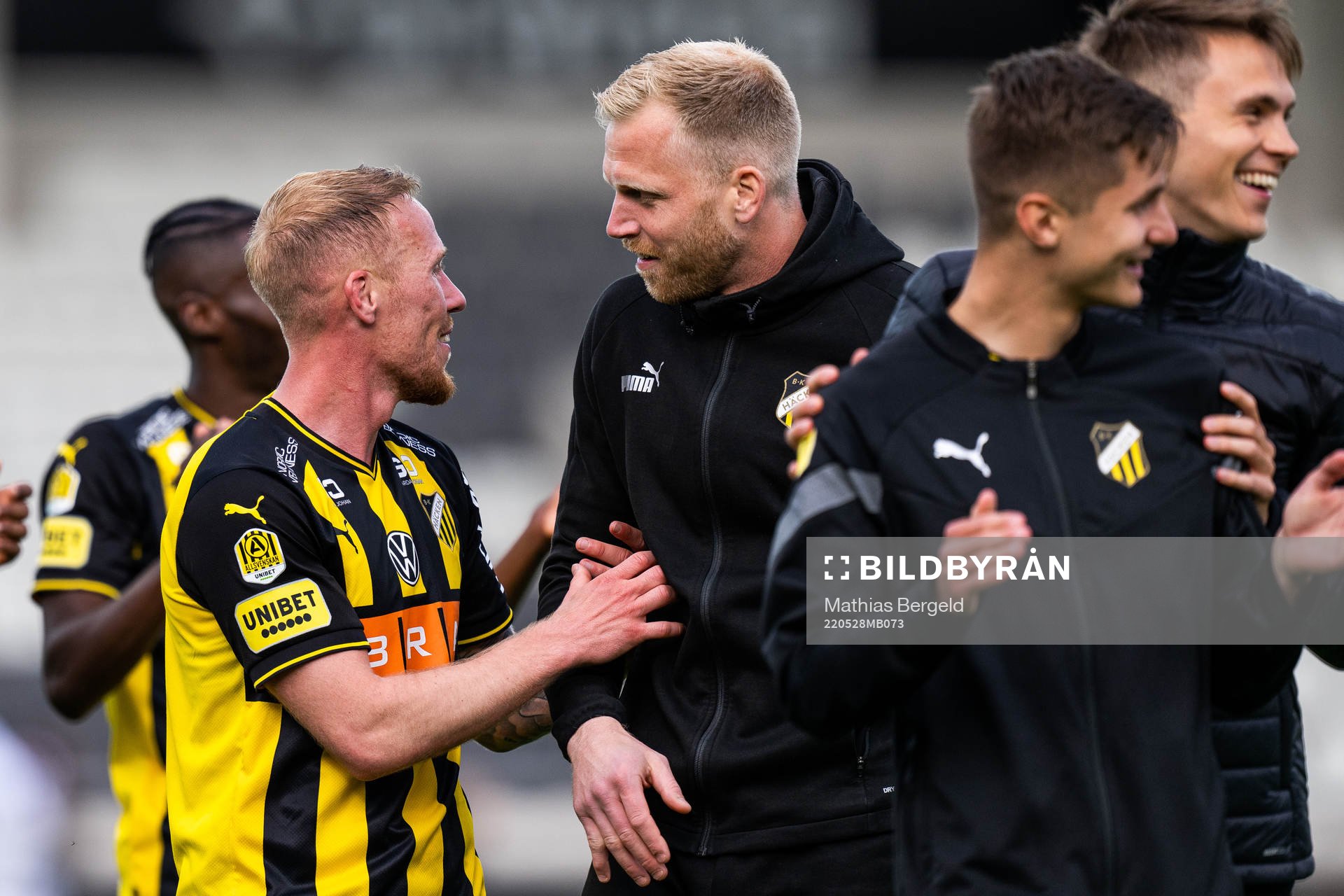 Häckens Mikkel Rygaard Jensen och målvakt Peter