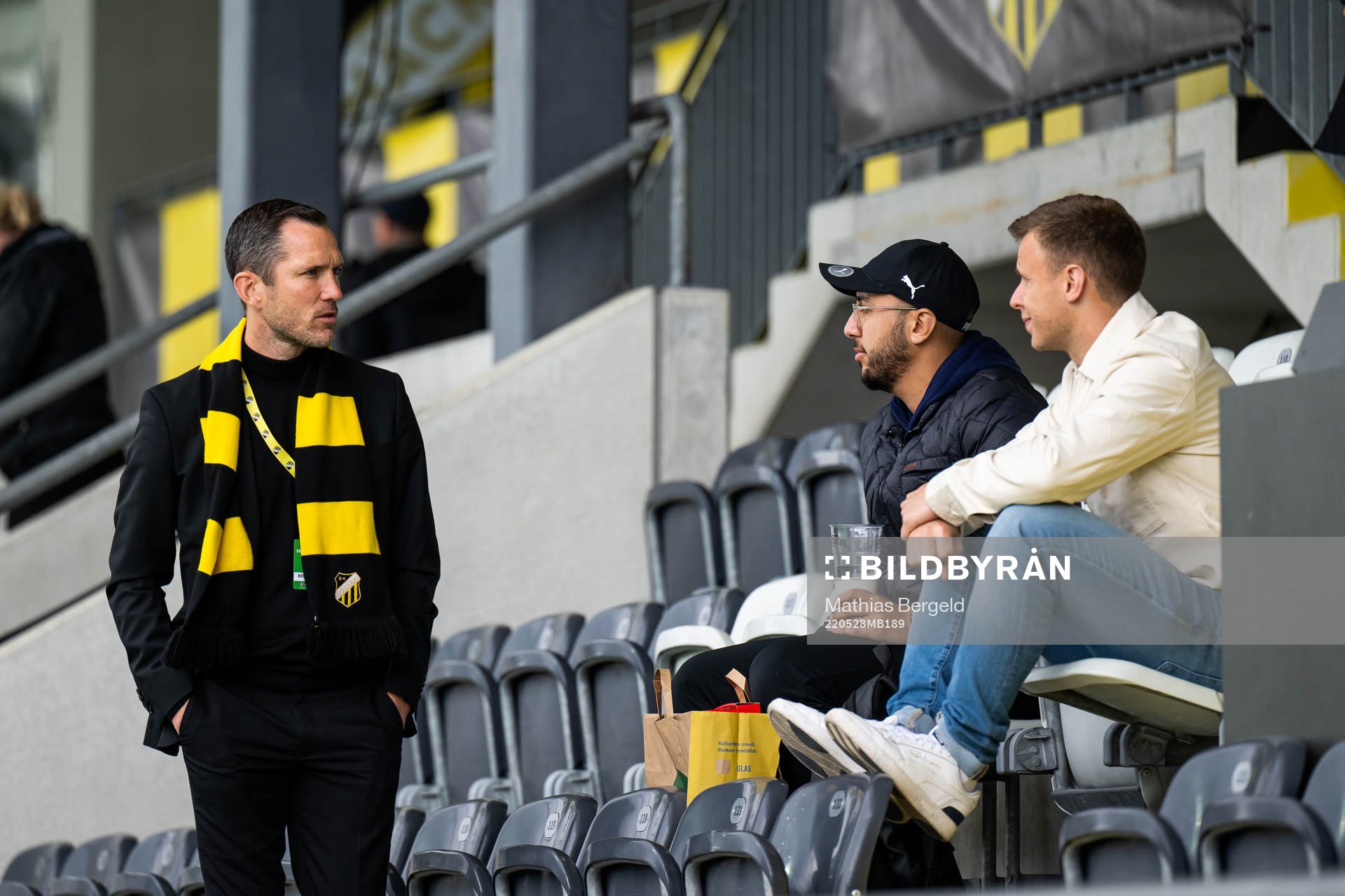 Häckens sportchef Martin Ericsson och damlagets