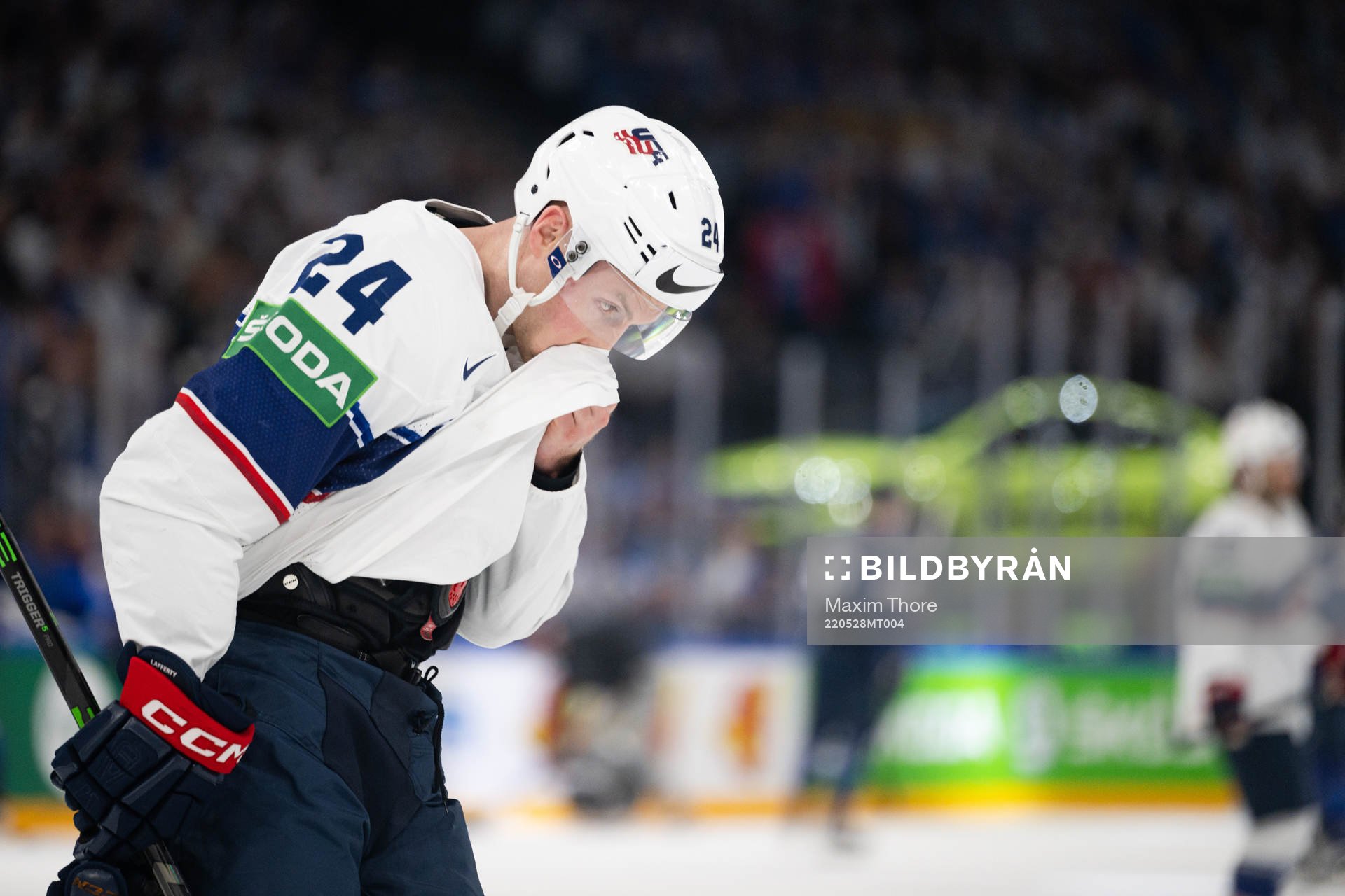 Sam Lafferty of USA looks dejected