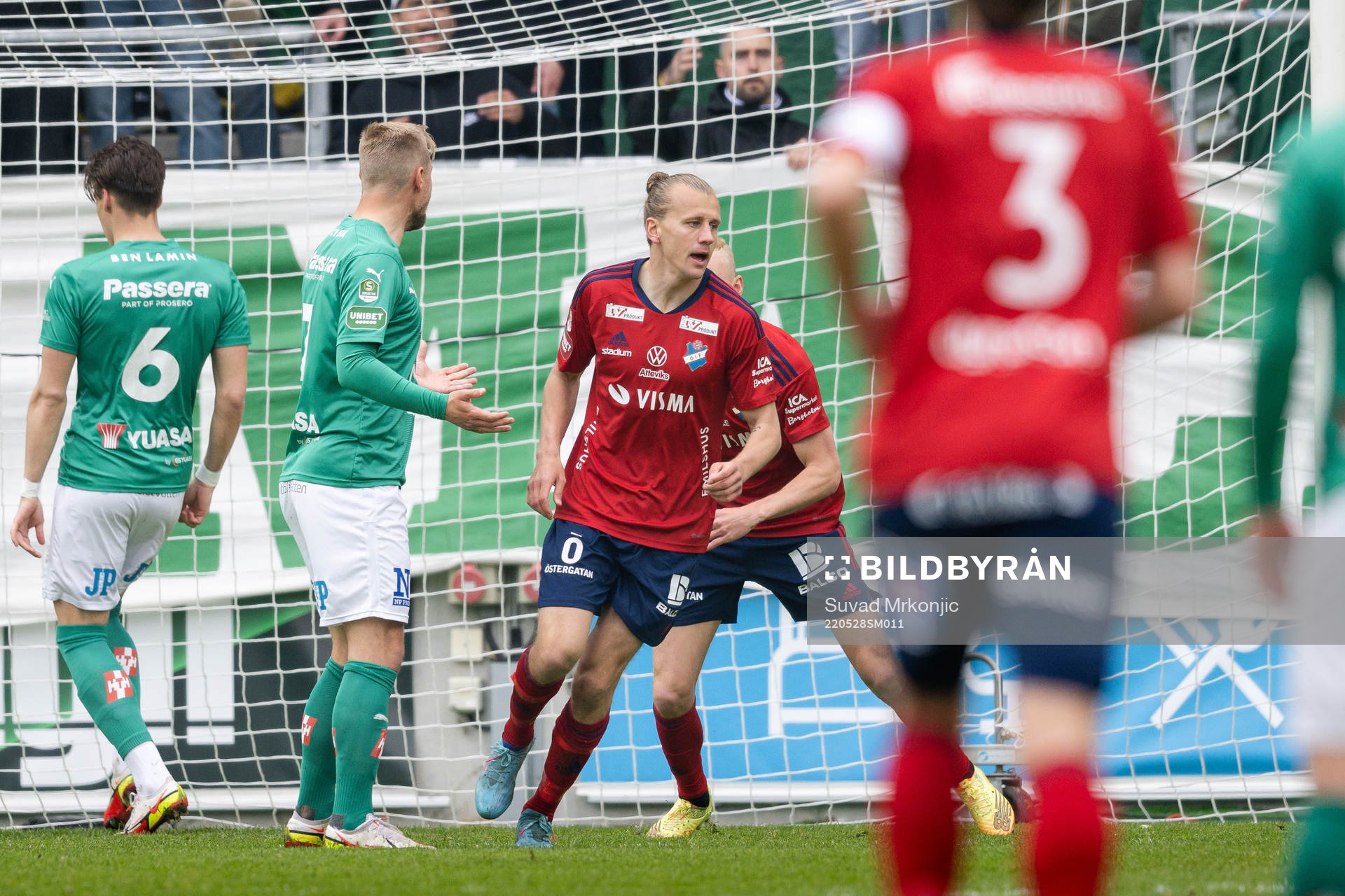 Östers Jesper Jonasson Westermark jublar efter 1-0 under fotbollsmatchen i Superettan mellan Öster och Jönköpings Södra den 28 maj 2022 i Växjö.