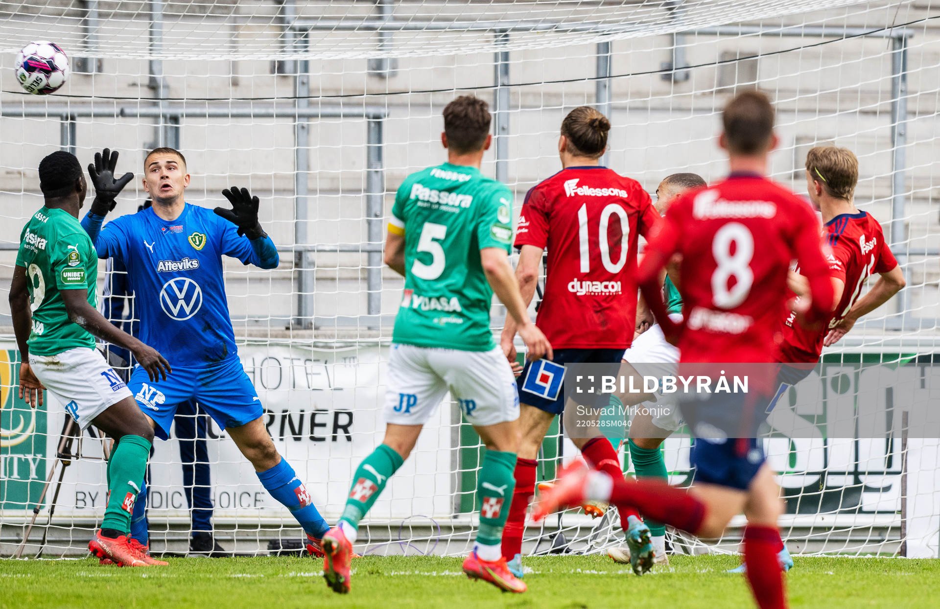 Östers Isak Magnusson gör här 2-0