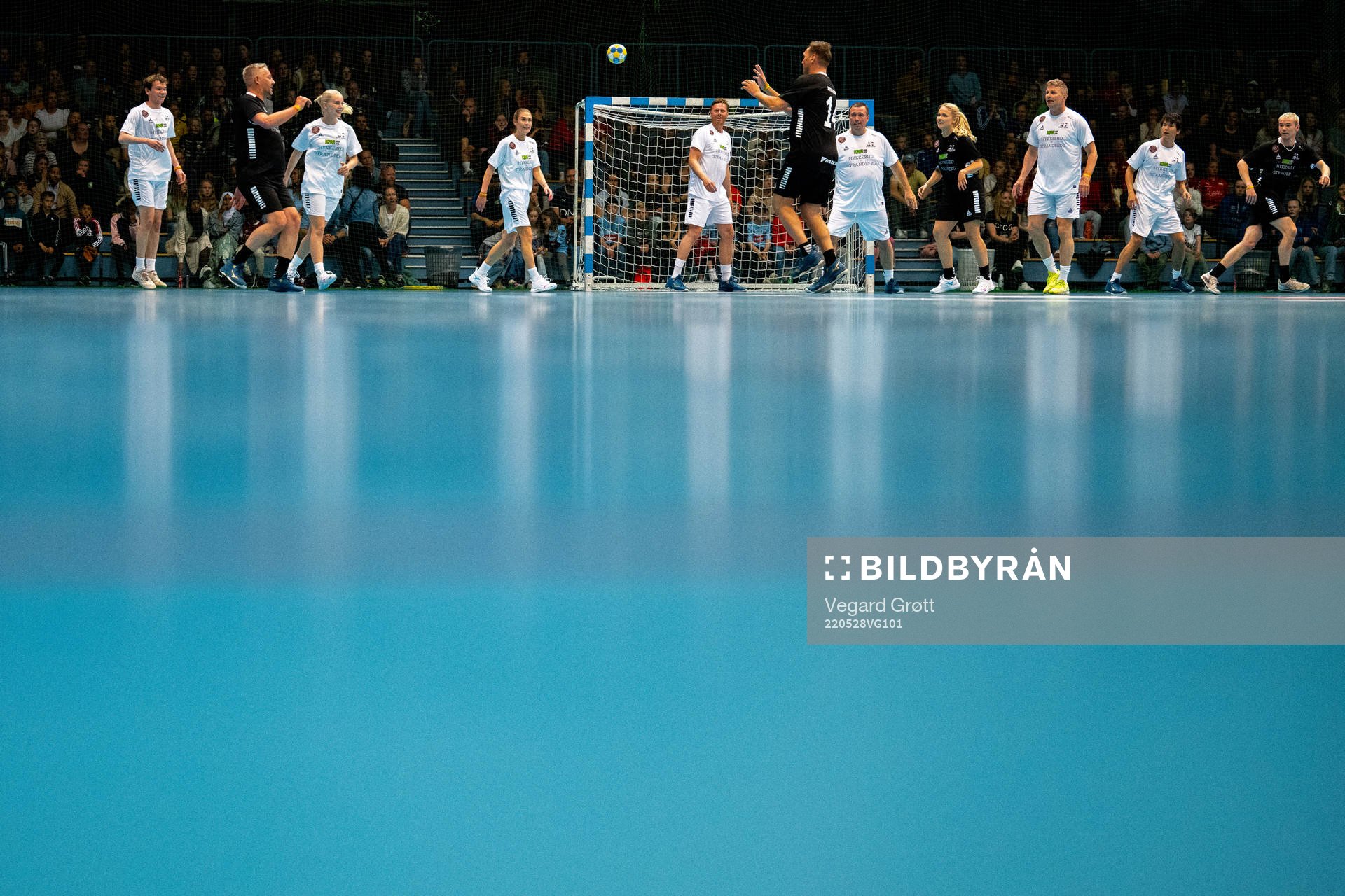 Joakim Hykkerud and players