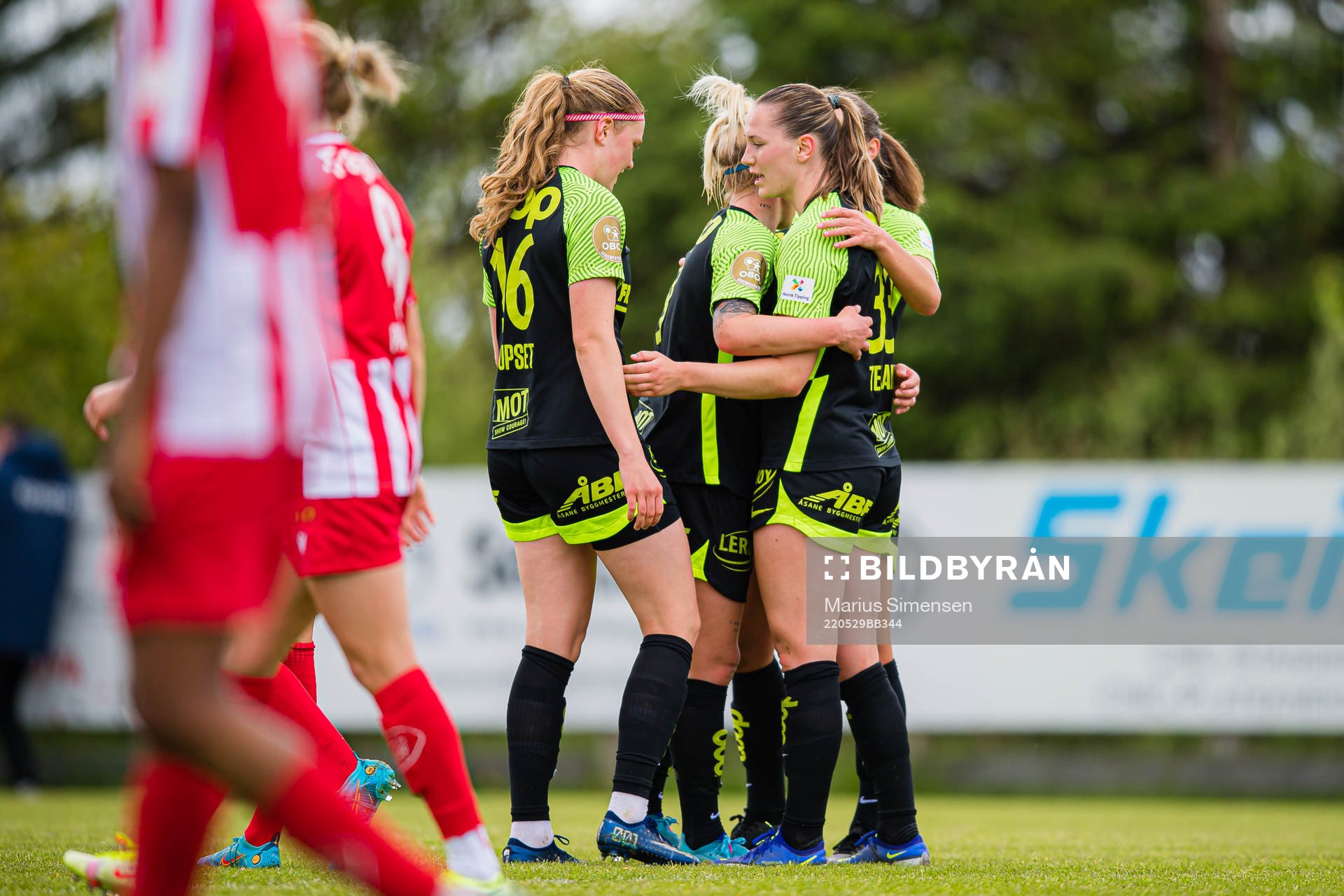 Elisabeth Terland of Brann celebrates after scoring the 1-1 goal during the Toppserien football match between Avaldsnes and Brann on May 29, 2022 in Karmøy.