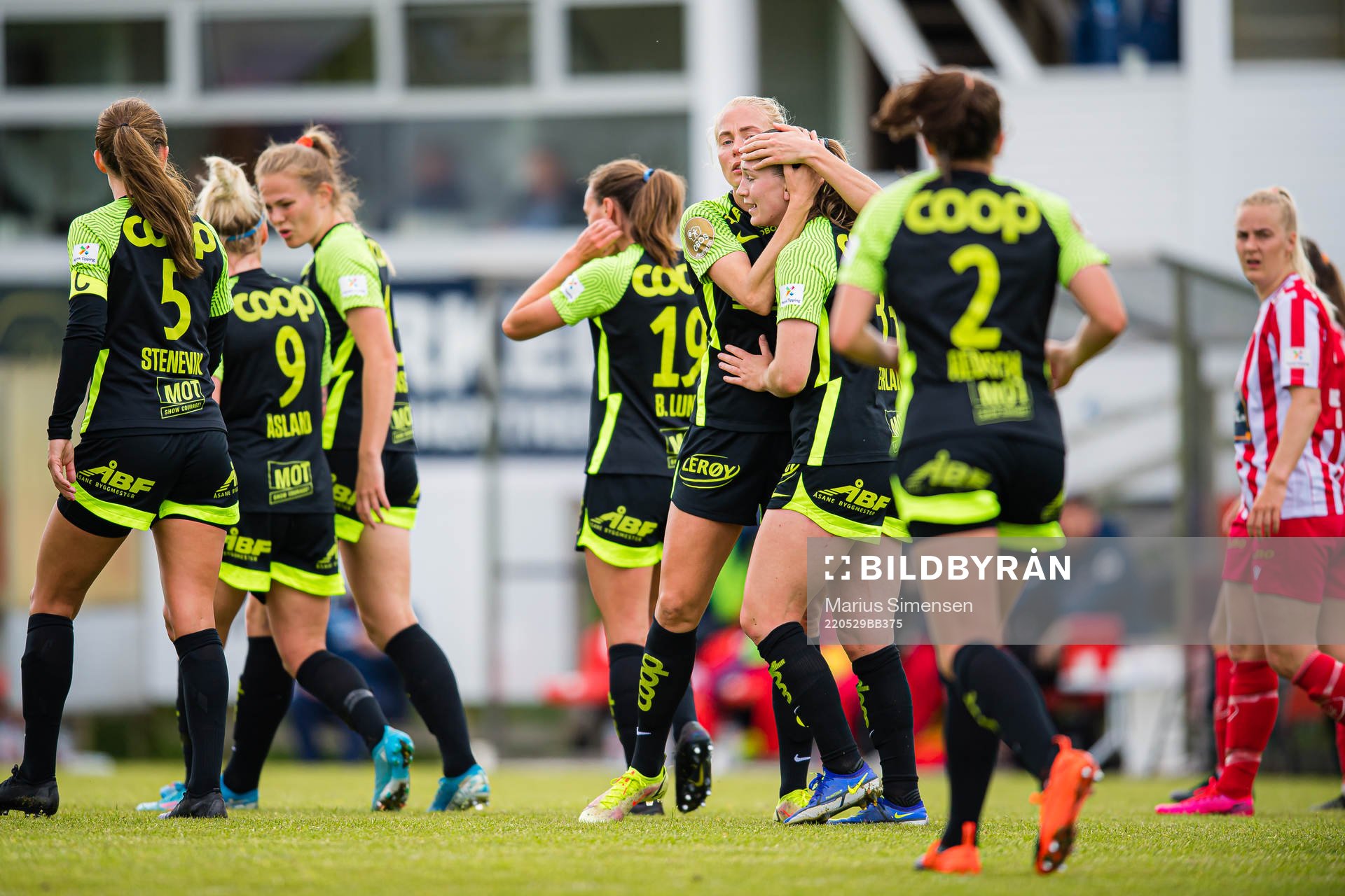 Elisabeth Terland of Brann celebrates with Guro Bergsvand