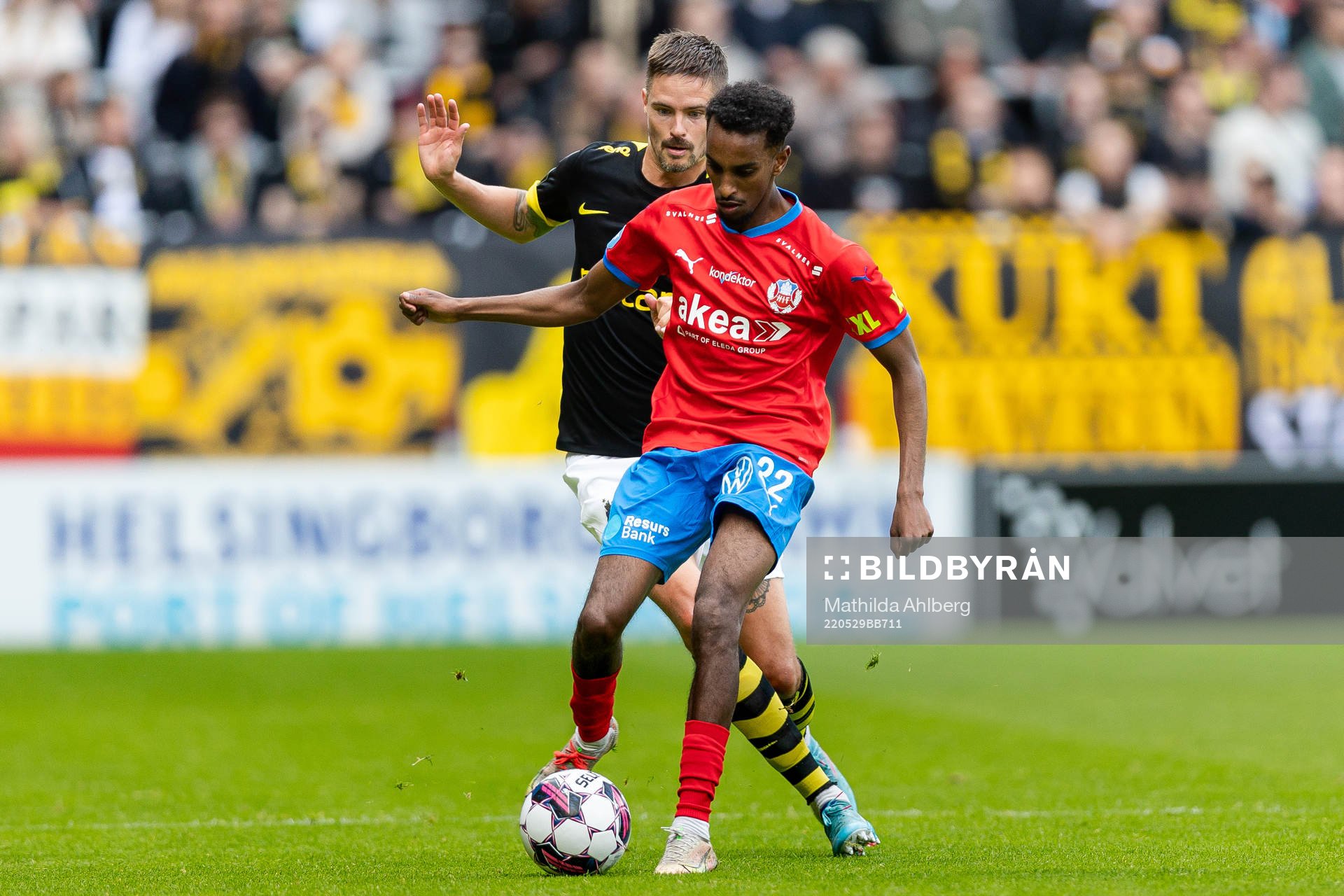 s Mikael Lustig och Helsingborgs Taha Ali