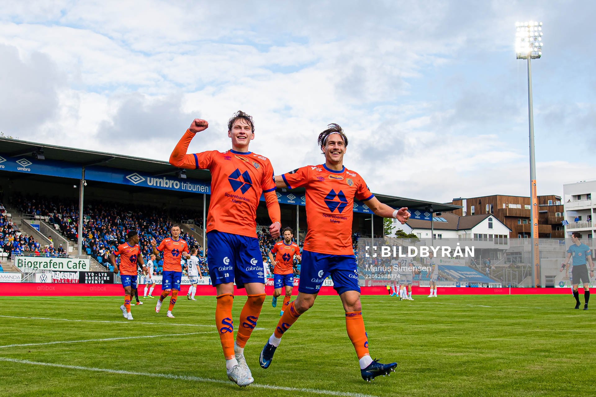 Isak Dybvik Määttä of Aalesund celebrates