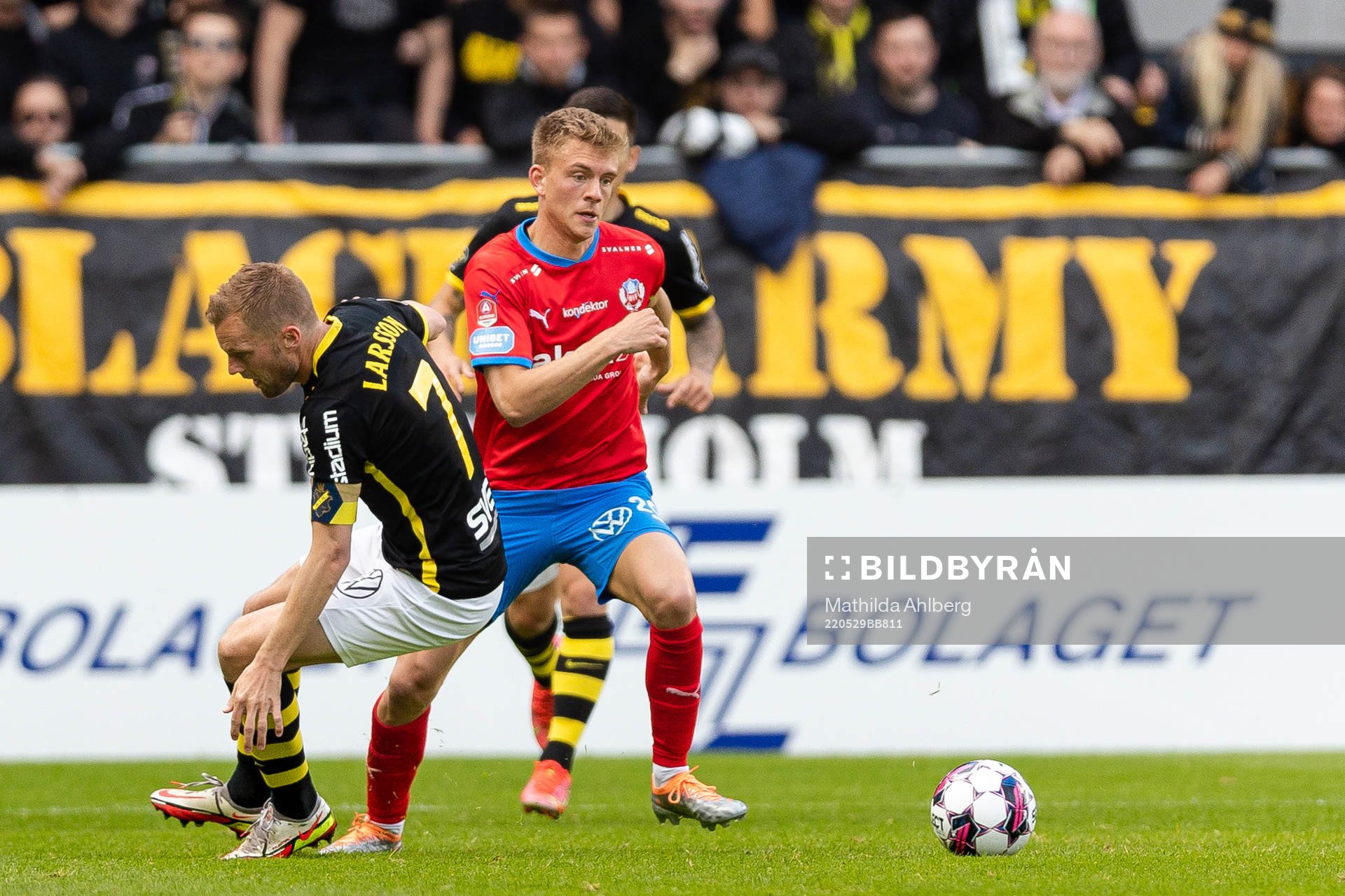 s Sebastian Larsson och Helsingborgs Dennis Olsson