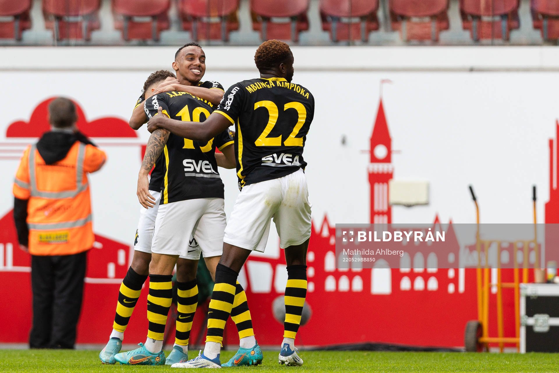s Sotirios Jordan Larsson, Benjamin Mbunga Kimpioka och