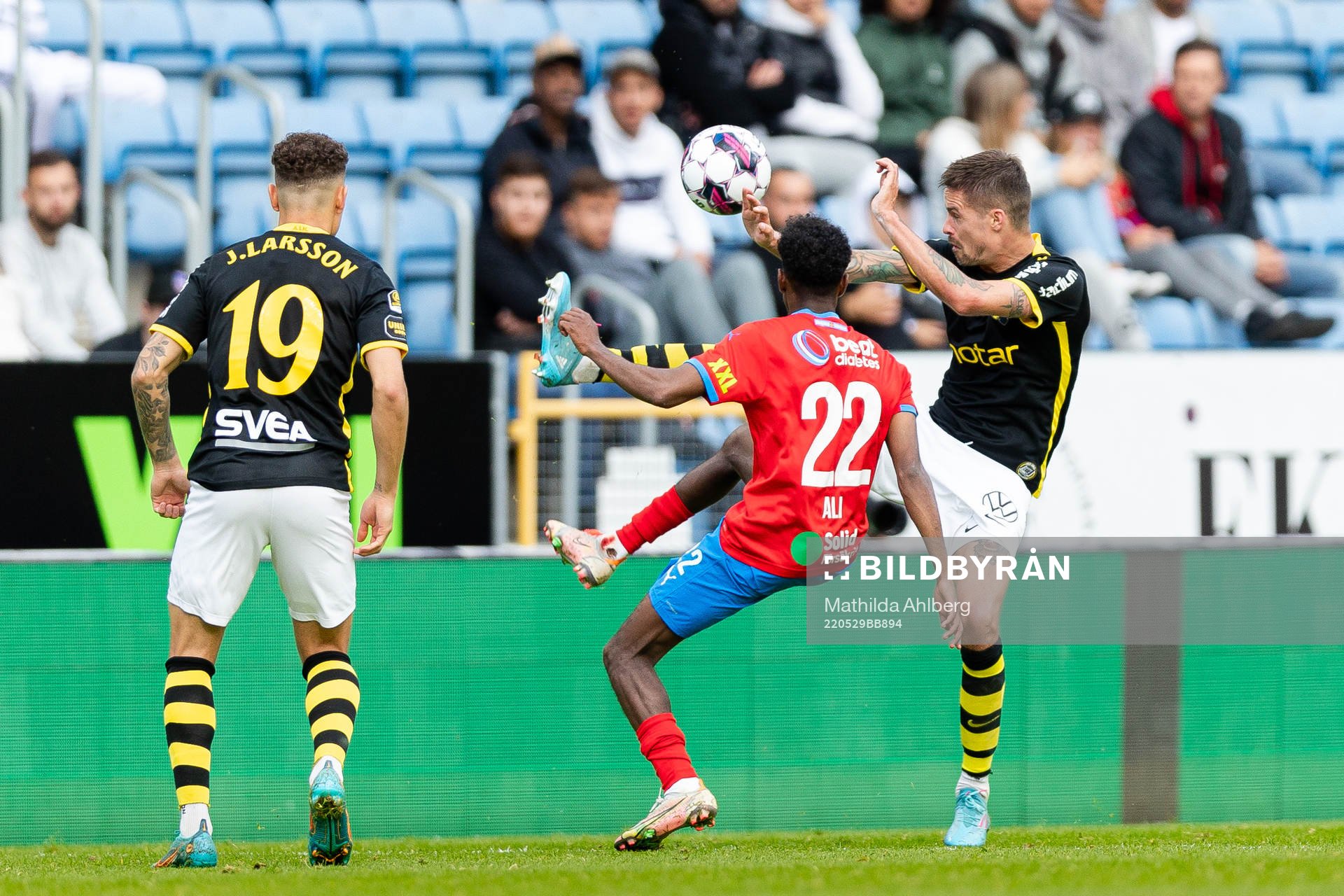 s Mikael Lustig
