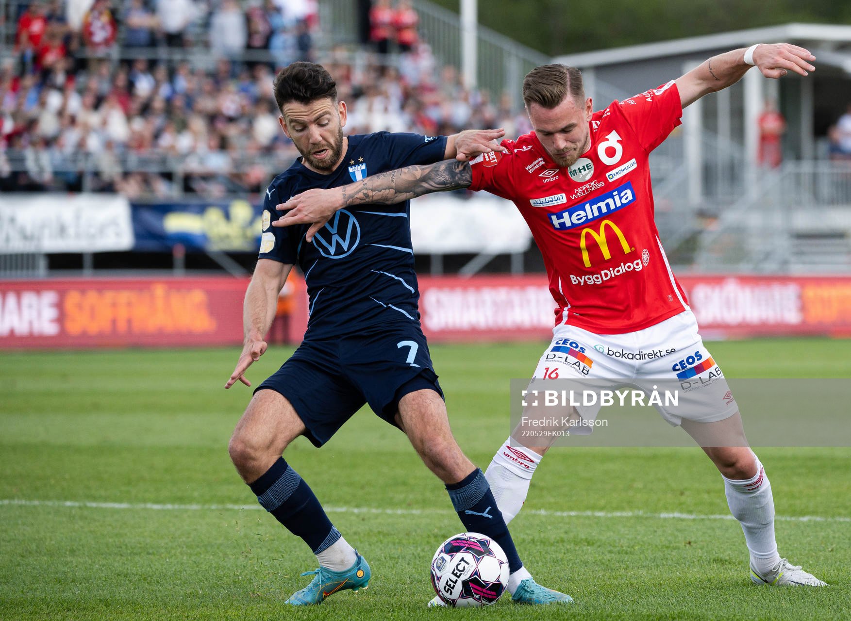 Malmö FFs Erdal Rakip och Degerfors Rasmus Örqvist