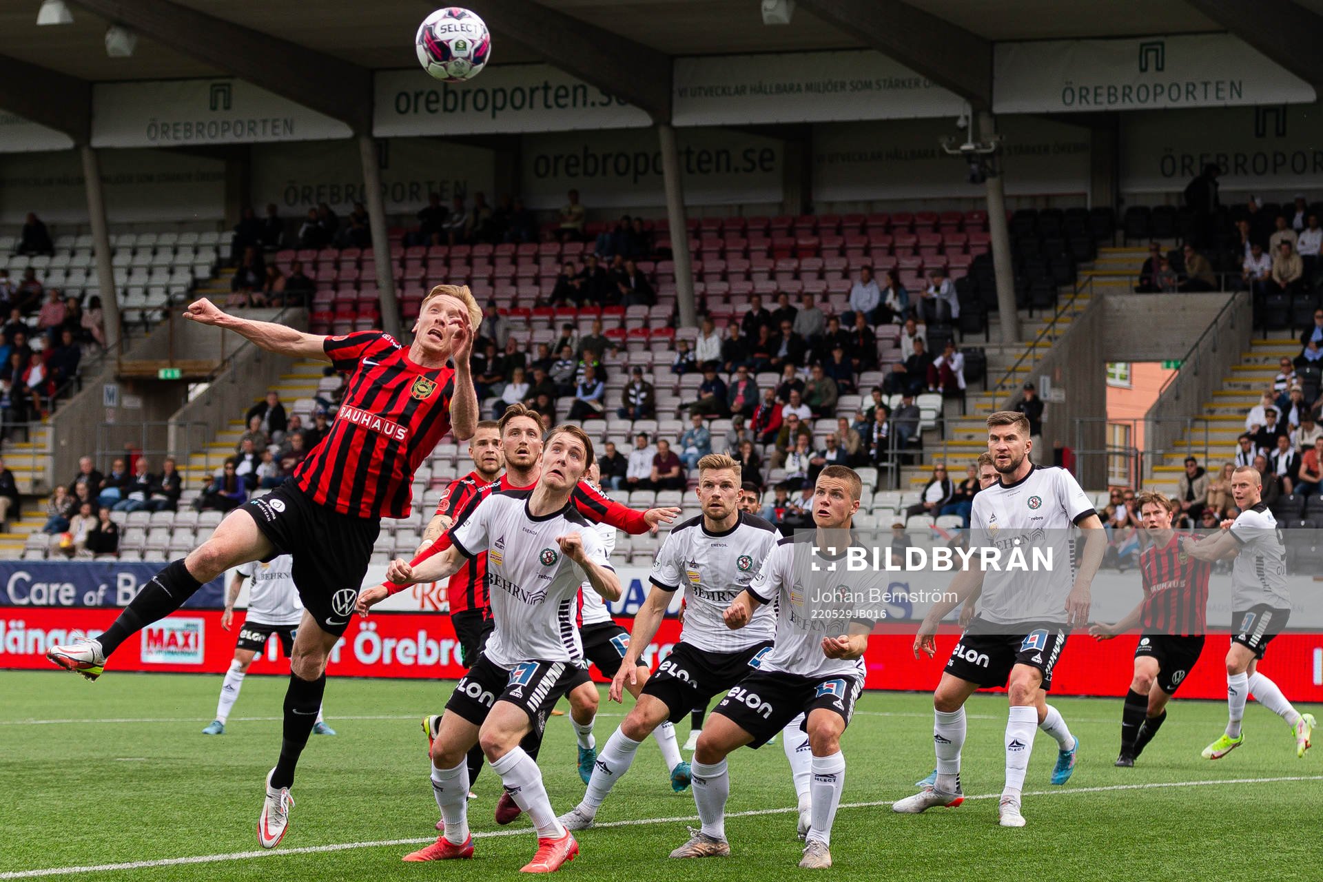 Brommapojkarnas Gustav Sandberg Magnusson och Örebros Noel