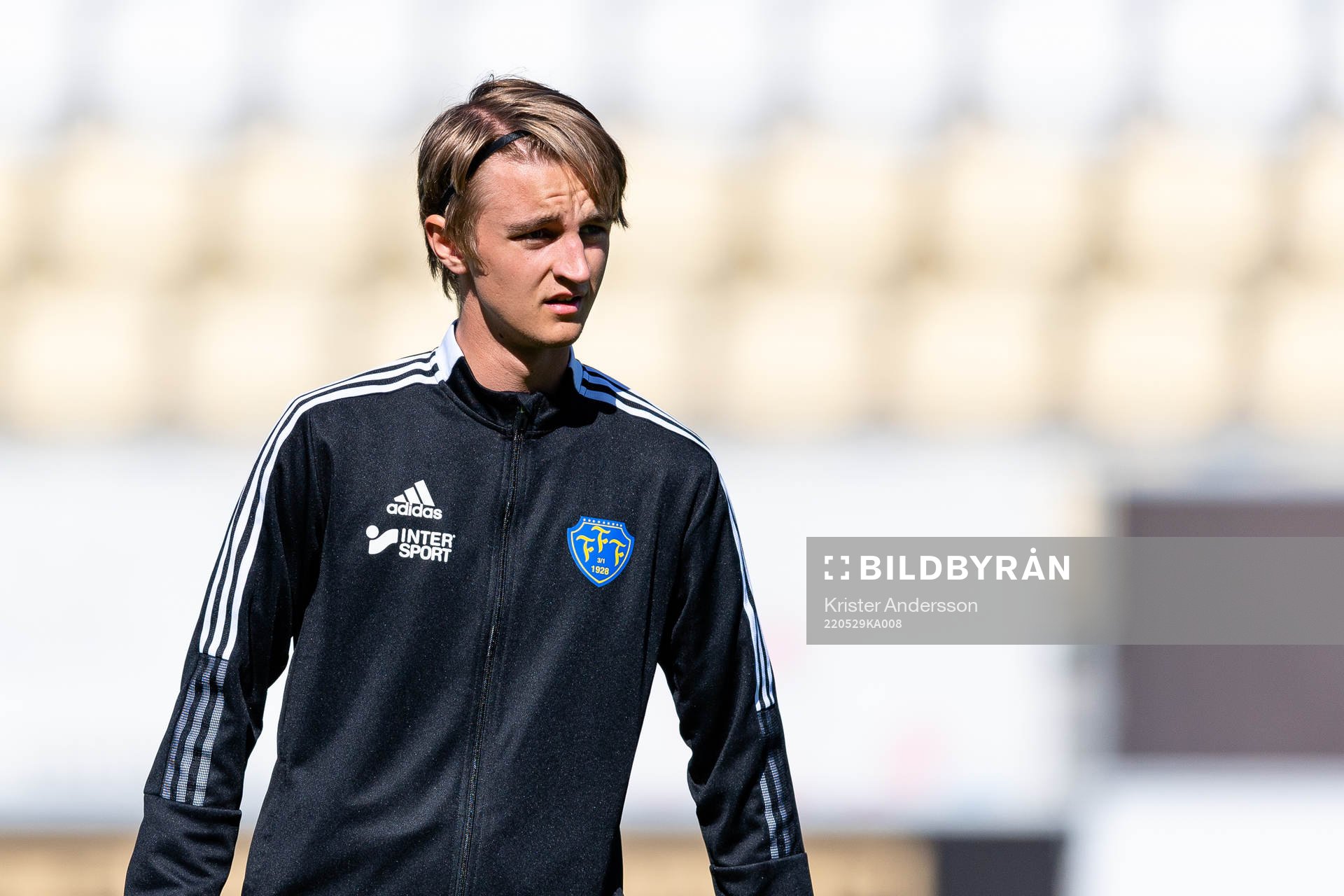Falkenbergs Melker Larsson före fotbollsmatchen i Ettan