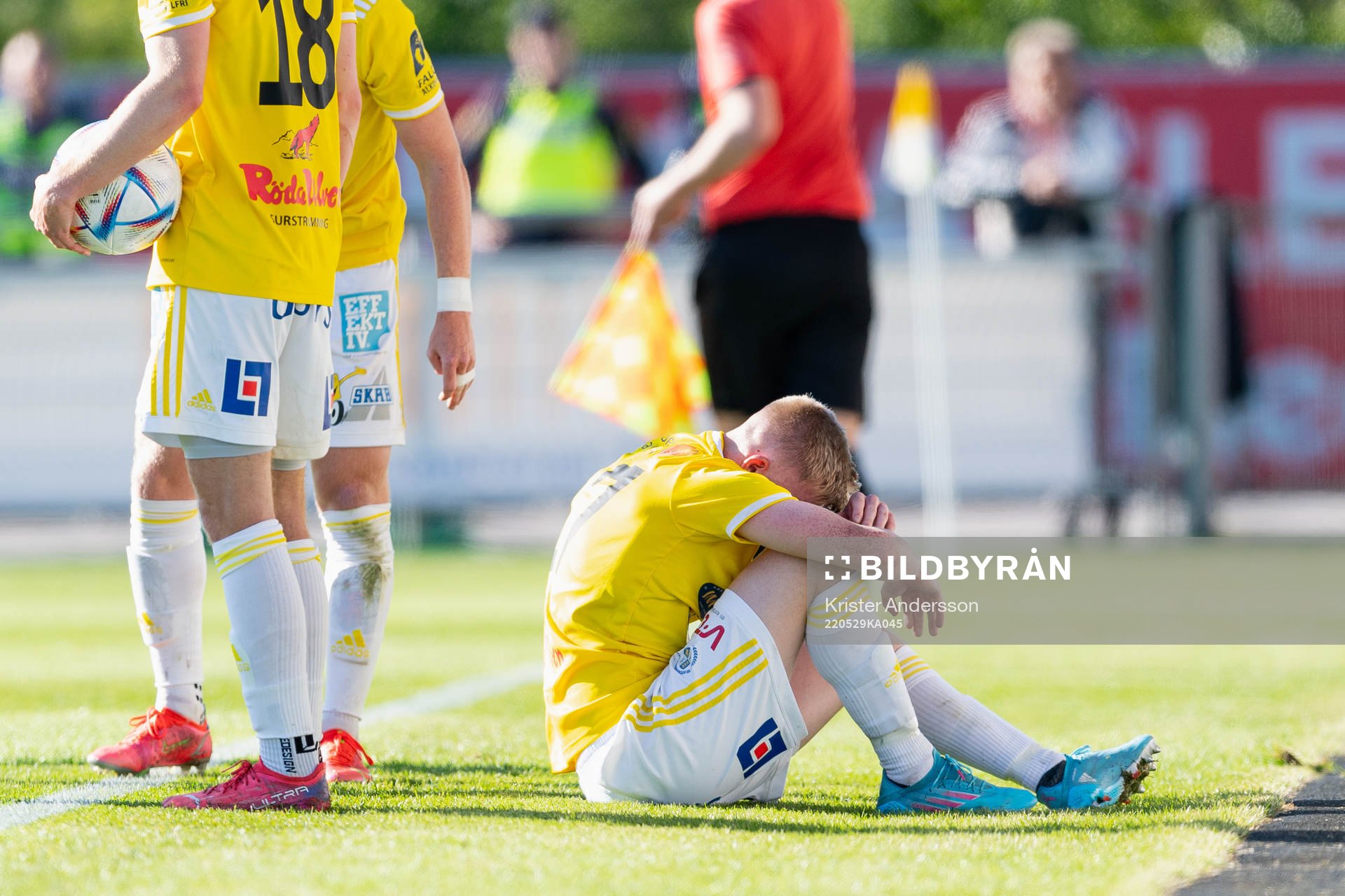 Falkenbergs Lucas Sibelius har ont