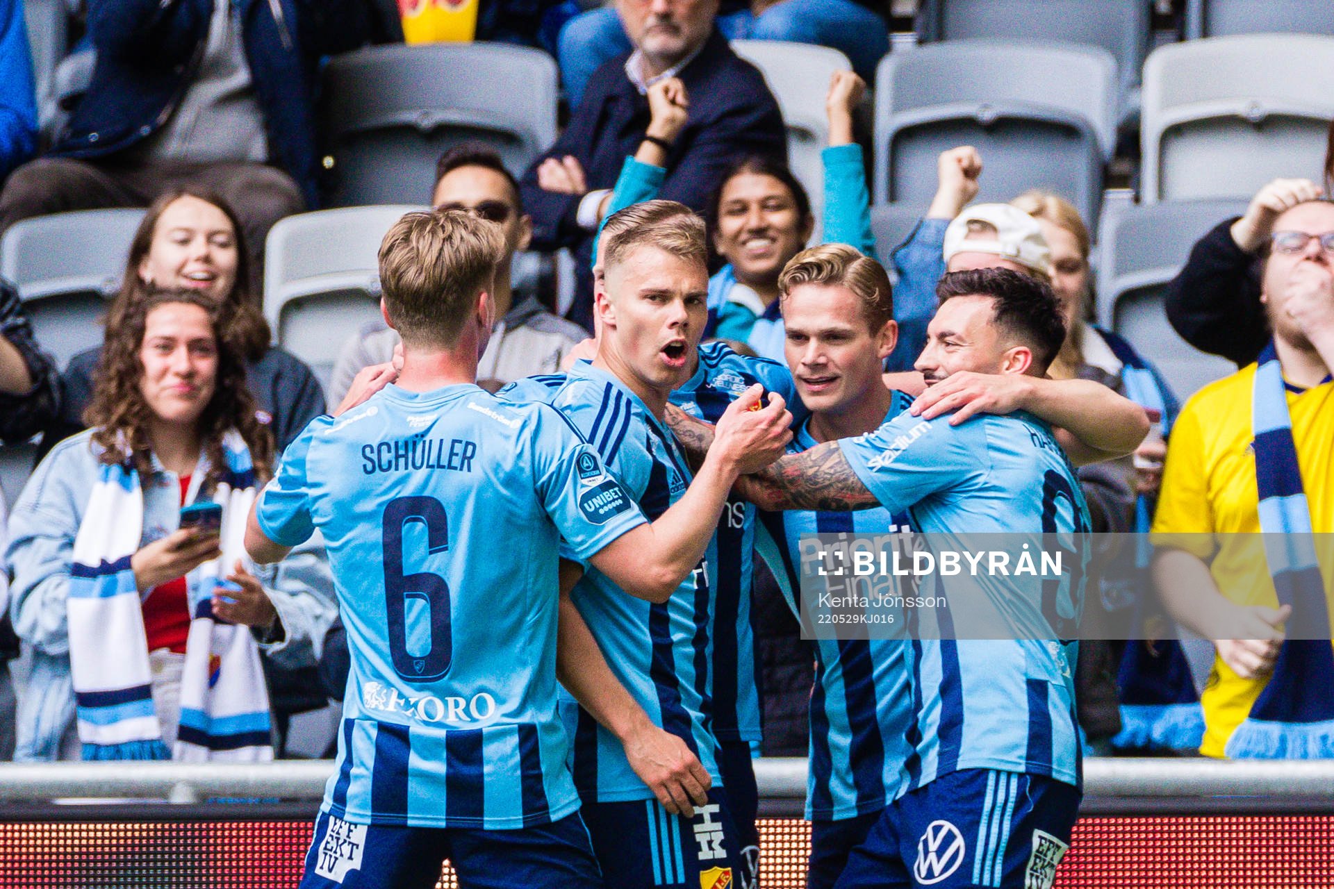 Djurgårdens Hampus Finndell jublar