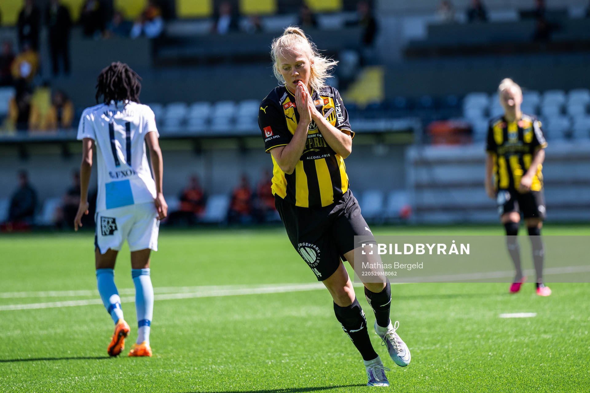 Häckens Molly Johansson deppar