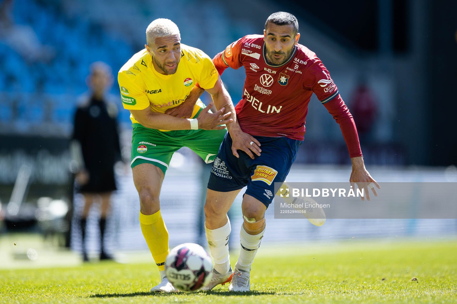 Dalkurds Alex Simovski och Örgrytes Sargon Abraham