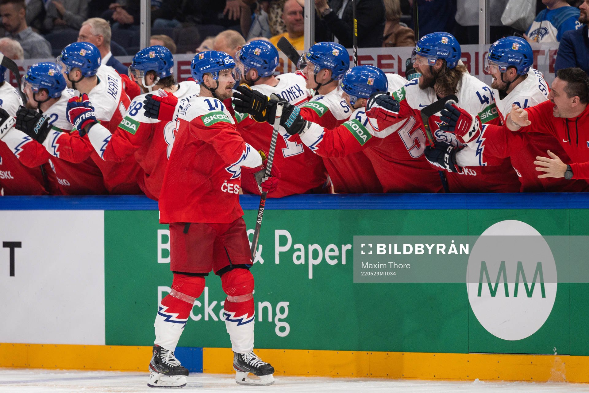 Roman Cervenka of Czech Republic celebrates the 4-3