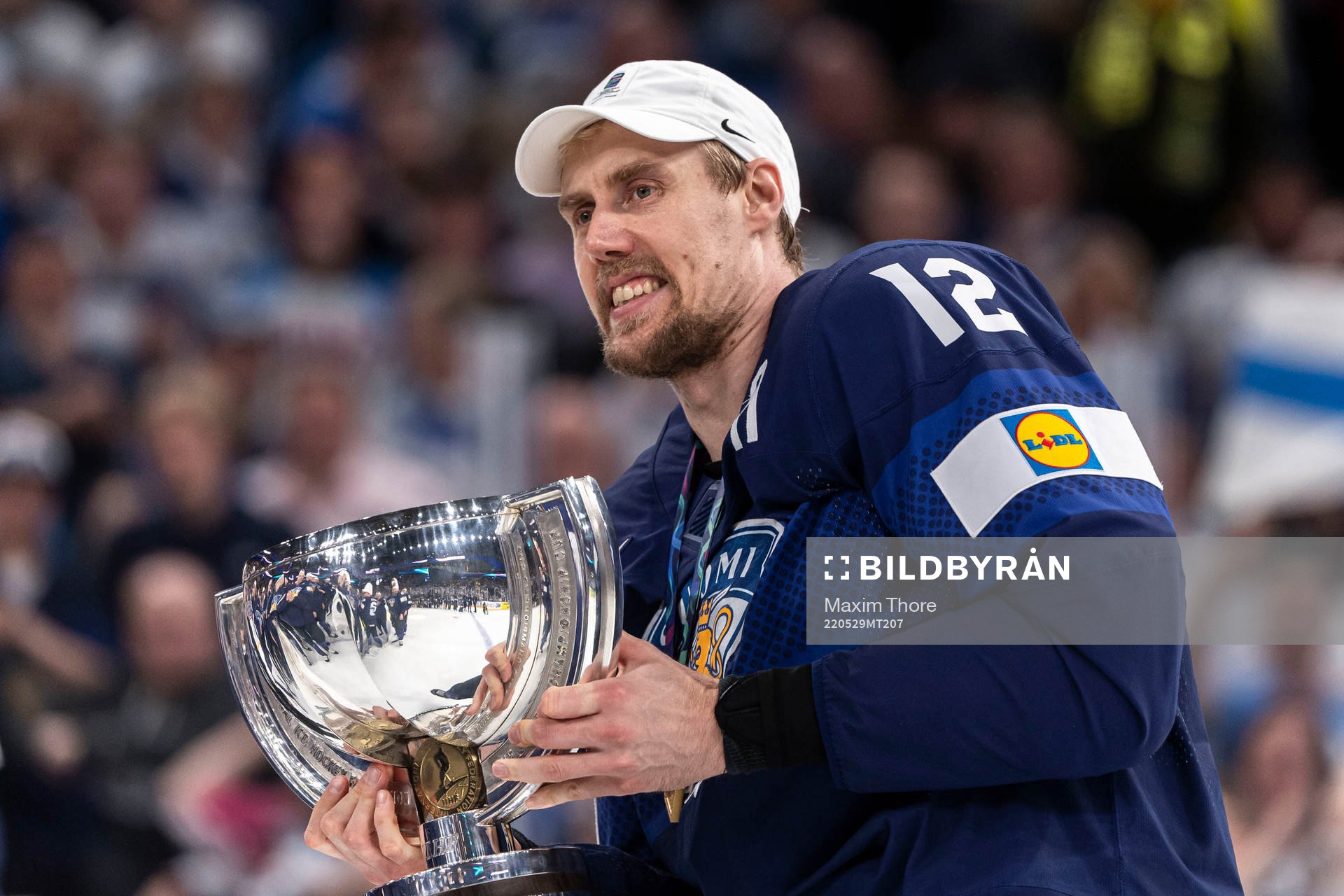 Marko Antilla of Finland celebrate with the trophy