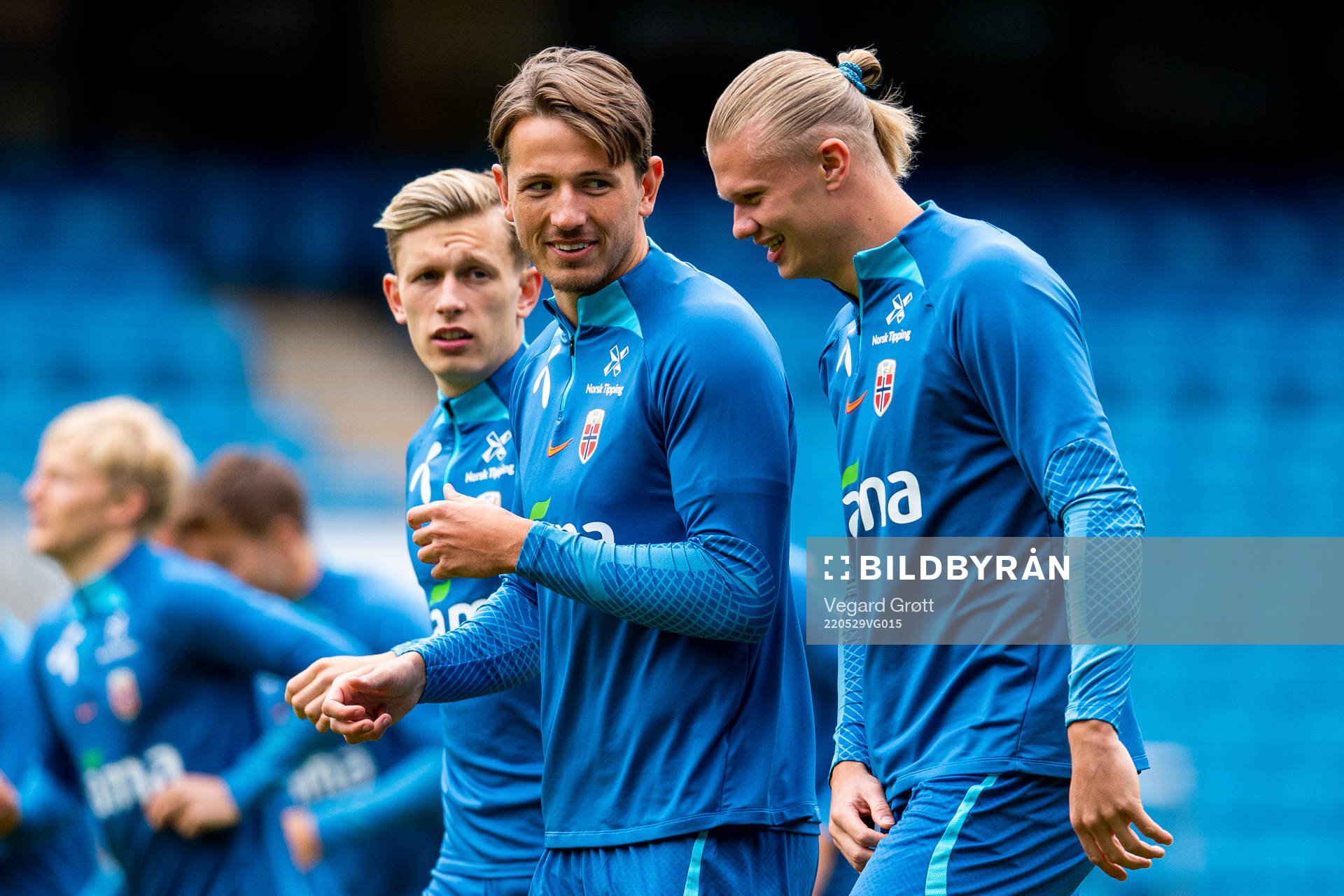 Marcus Holmgren Pedersen, Sander Berge and Erling Braut