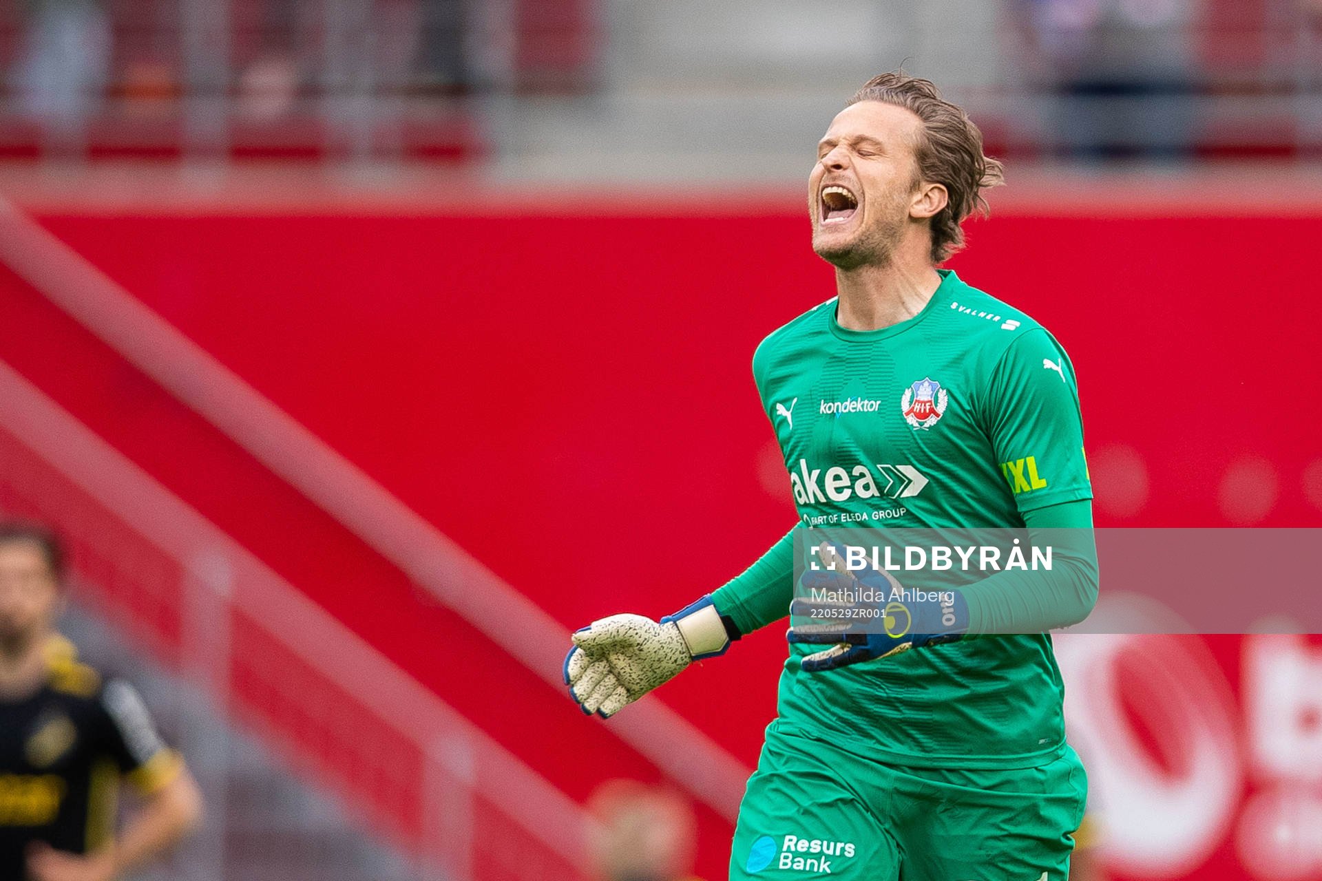 Helsingborgs målvakt Anders Lindegaard deppar