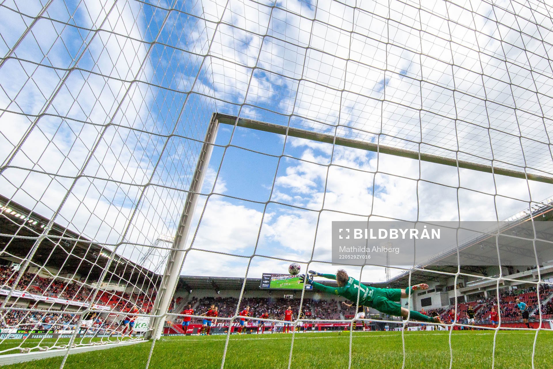 Helsingborgs målvakt Anders Lindegaard