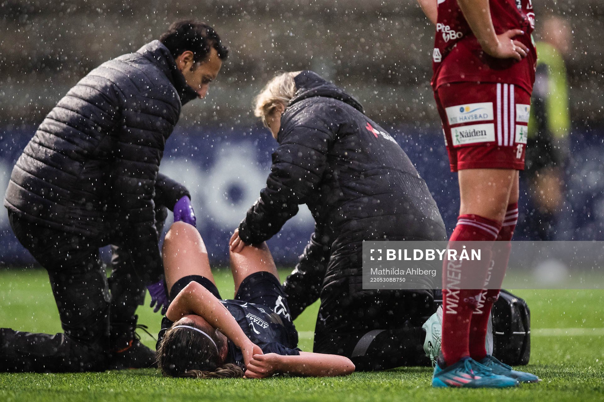 FC Rosengårds Loreta Kullashi får vård