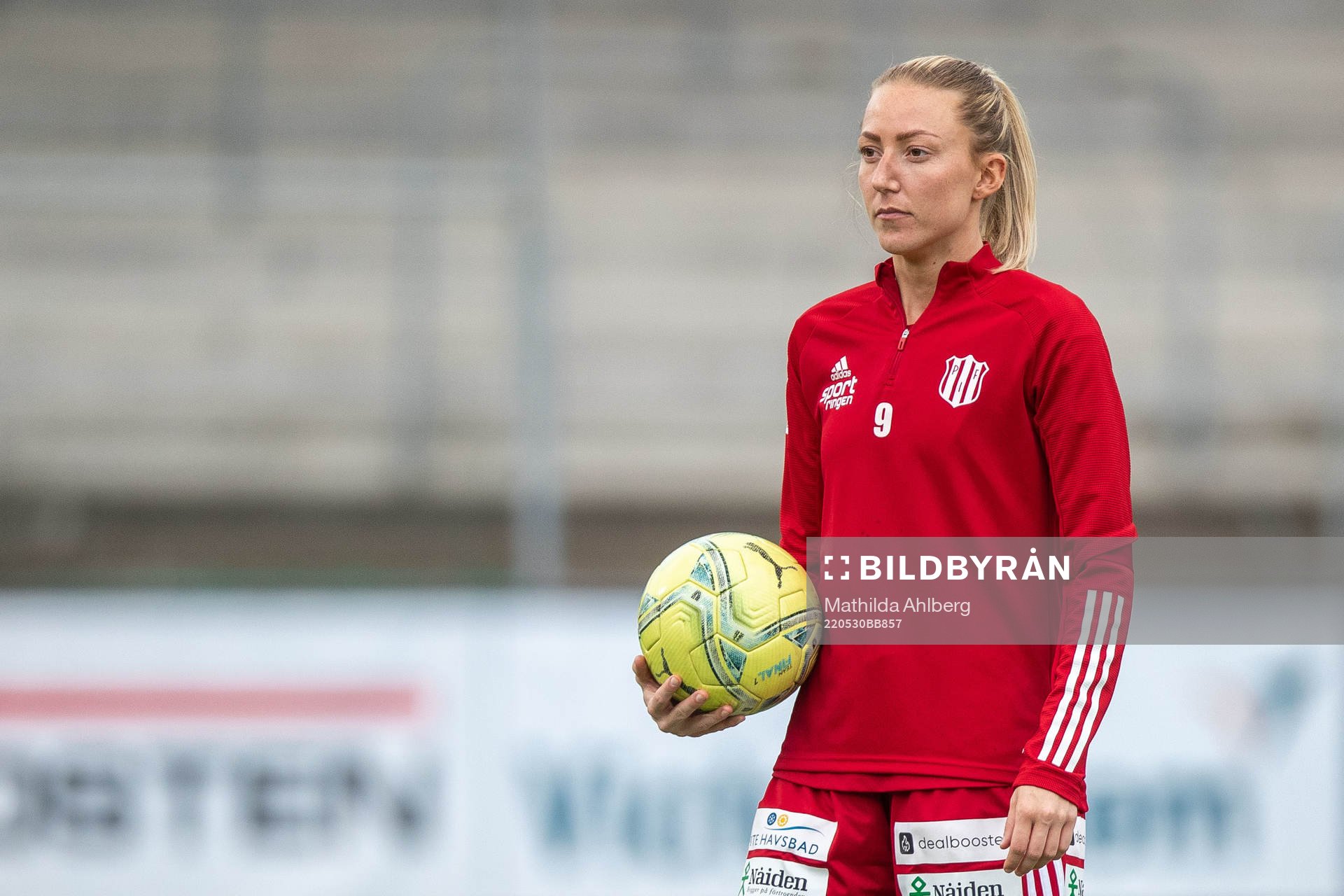 Piteås Cajsa Hedlund inför fotbollsmatchen i Damallsvenskan mellan FC Rosengård och Piteå den 30 maj 2022 i Malmö. 