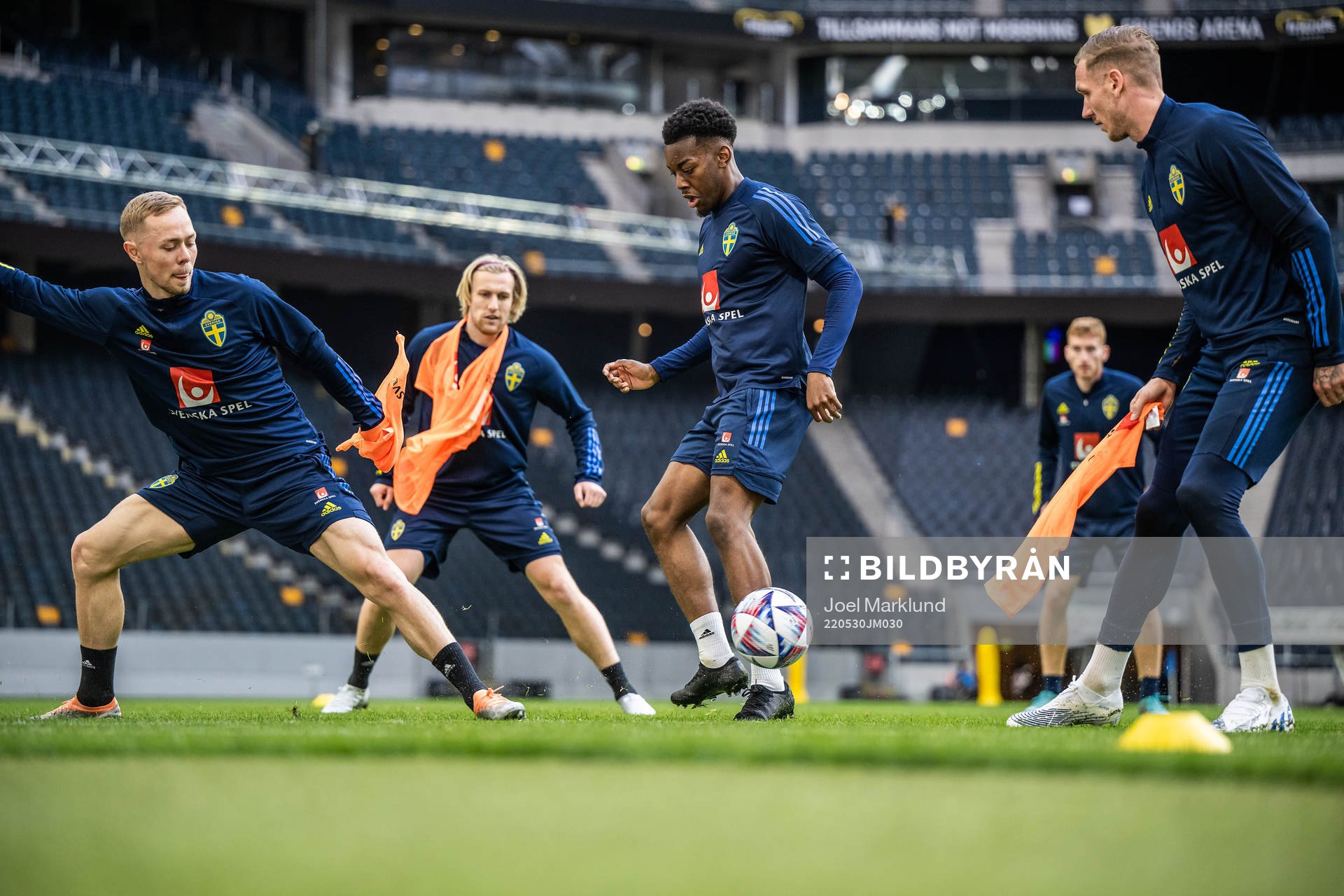 Joel Andersson, Anthony Elanga and Robin Olsen of the Swedish national football team during a training session on May 30, 2022 in Stockholm.