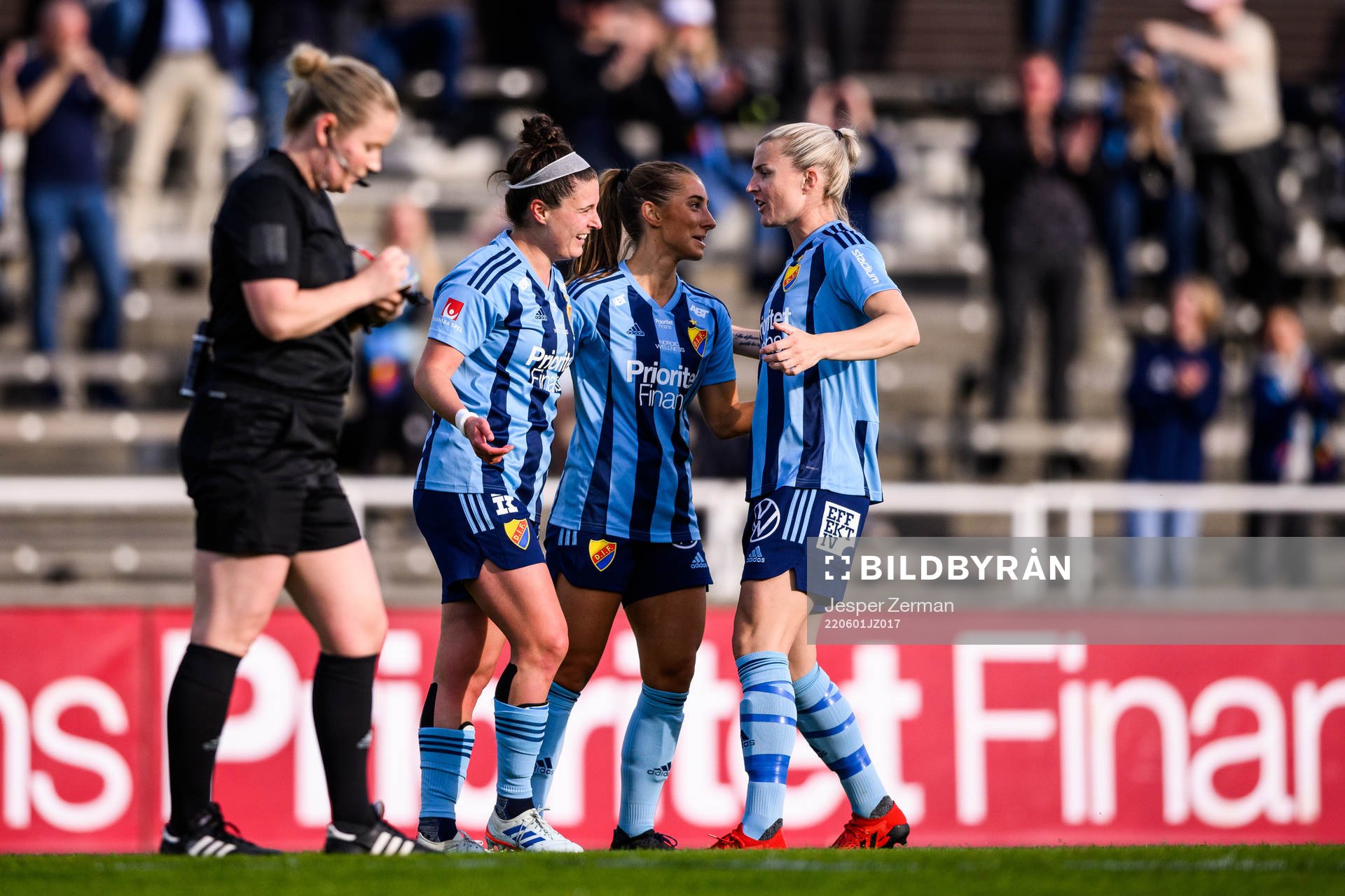 Djurgårdens Hayley Dowd jublar