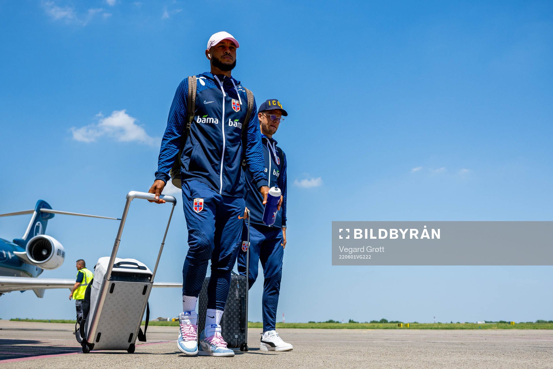 Joshua King and goalkeeper Ørjan Håskjold Nyland of the
