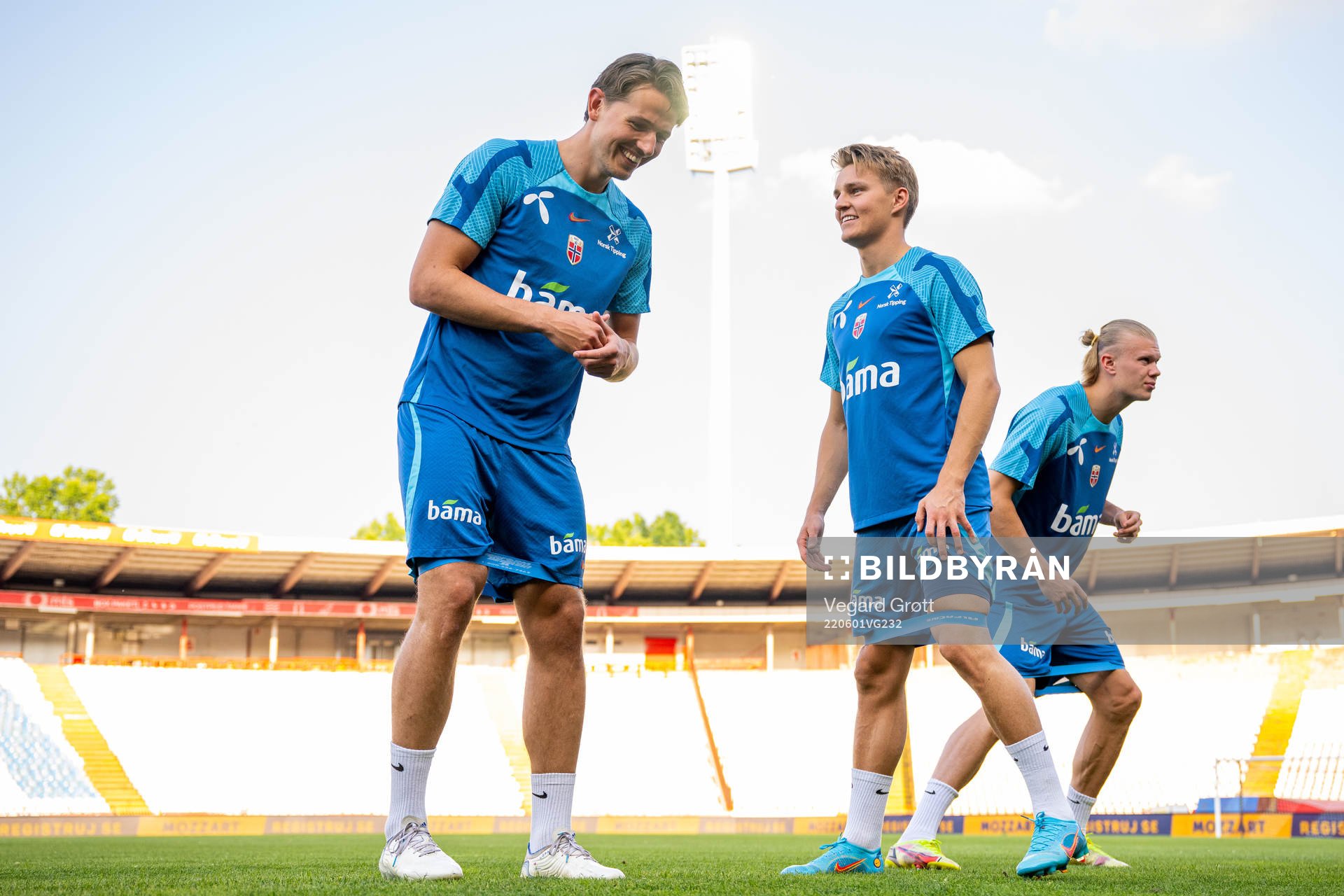 Sander Berge, Martin Ødegaard and Erling Braut Haaland of