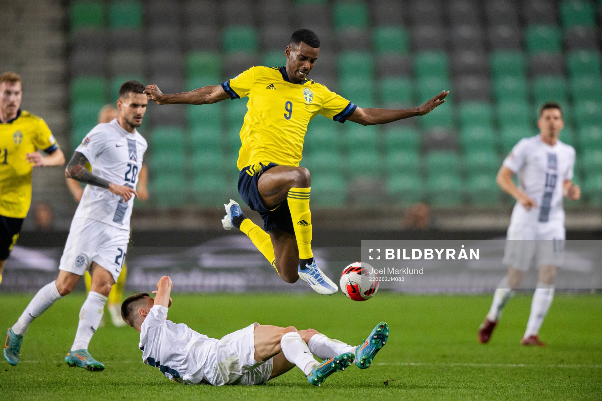 Gregor Sikošek of Slovenia and Alexander Isak of Sweden