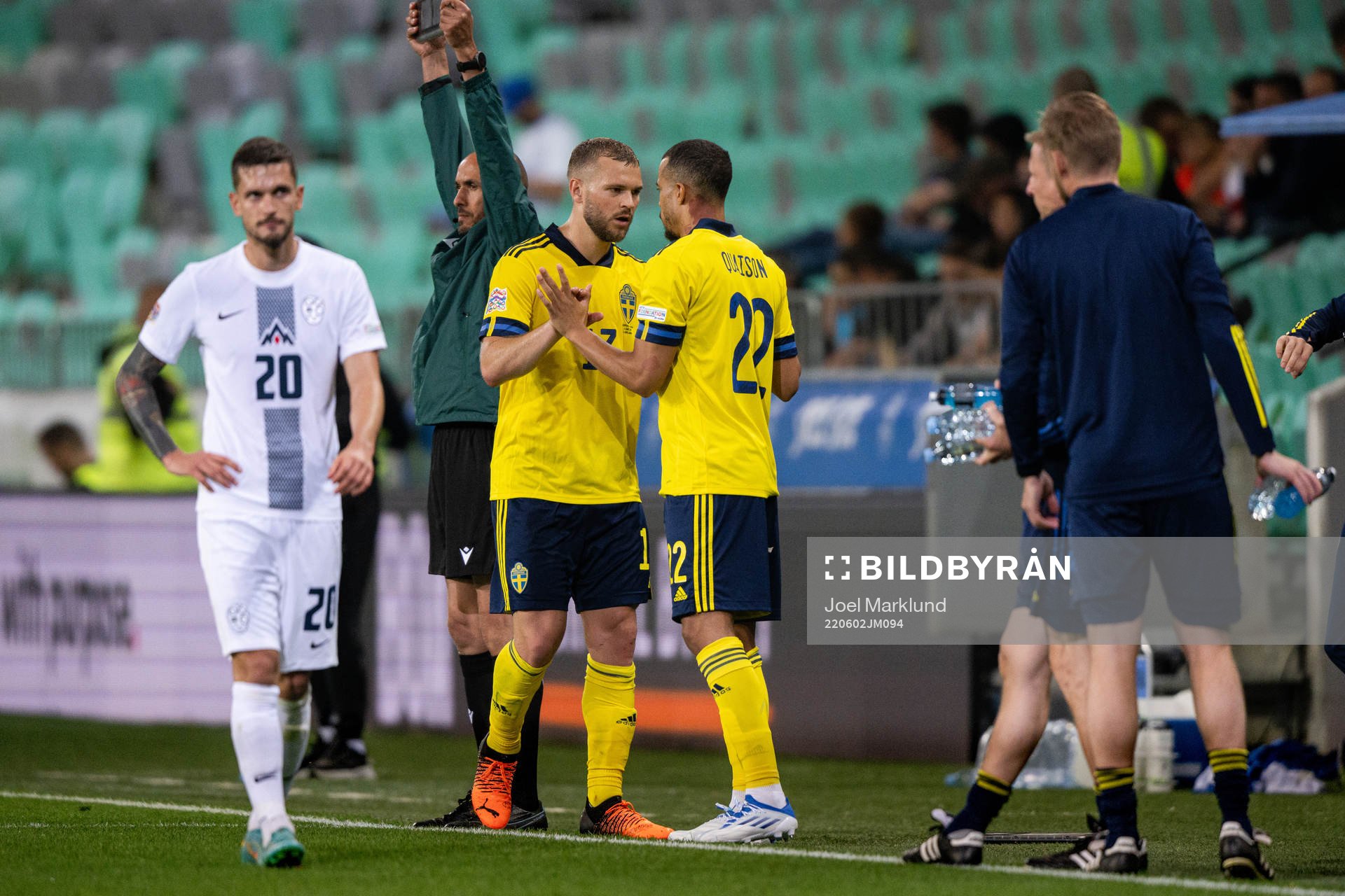 Jesper Karlström and Robin Quaison of Sweden