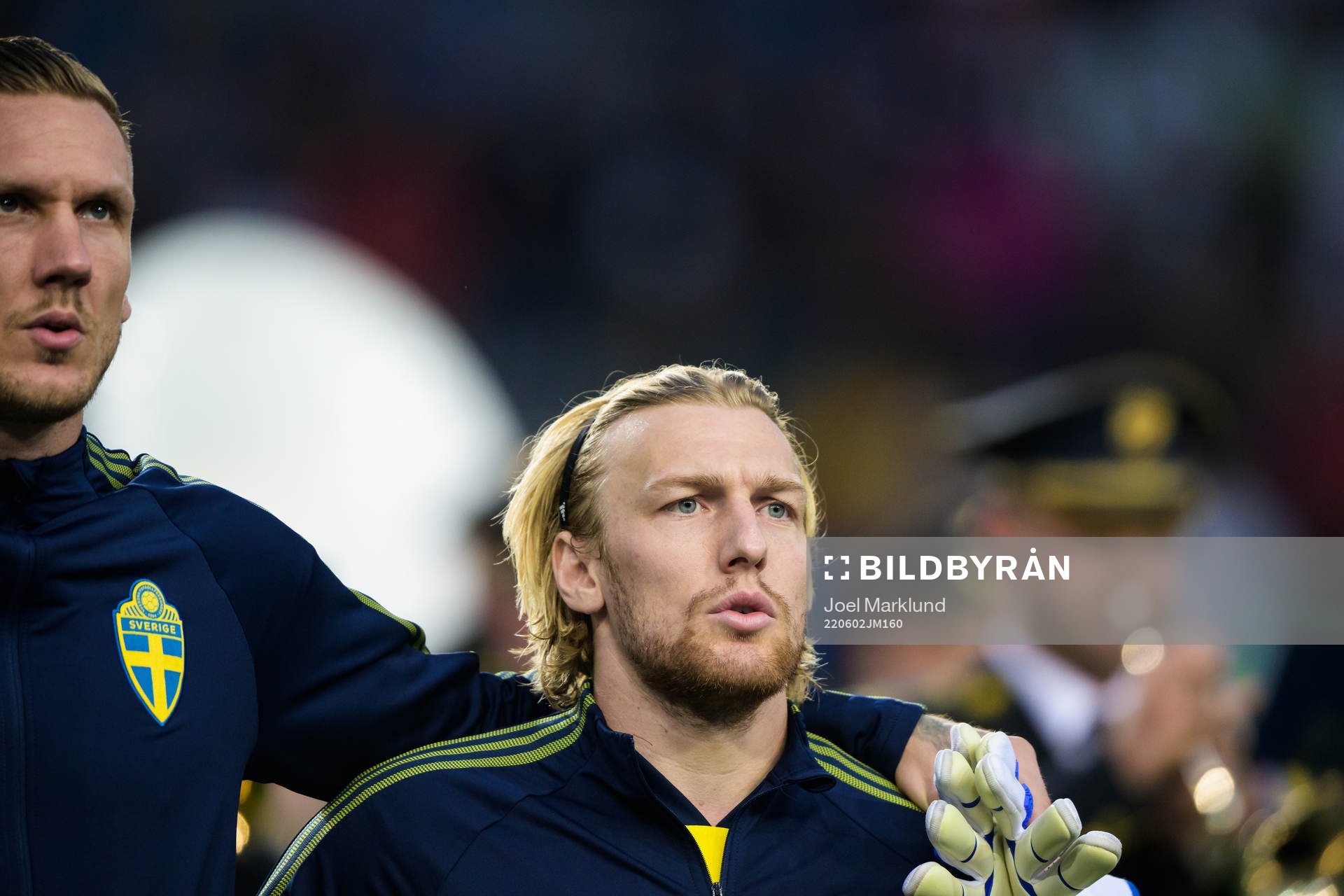 Goalkeeper Robin Olsen and Emil Forsberg of Sweden