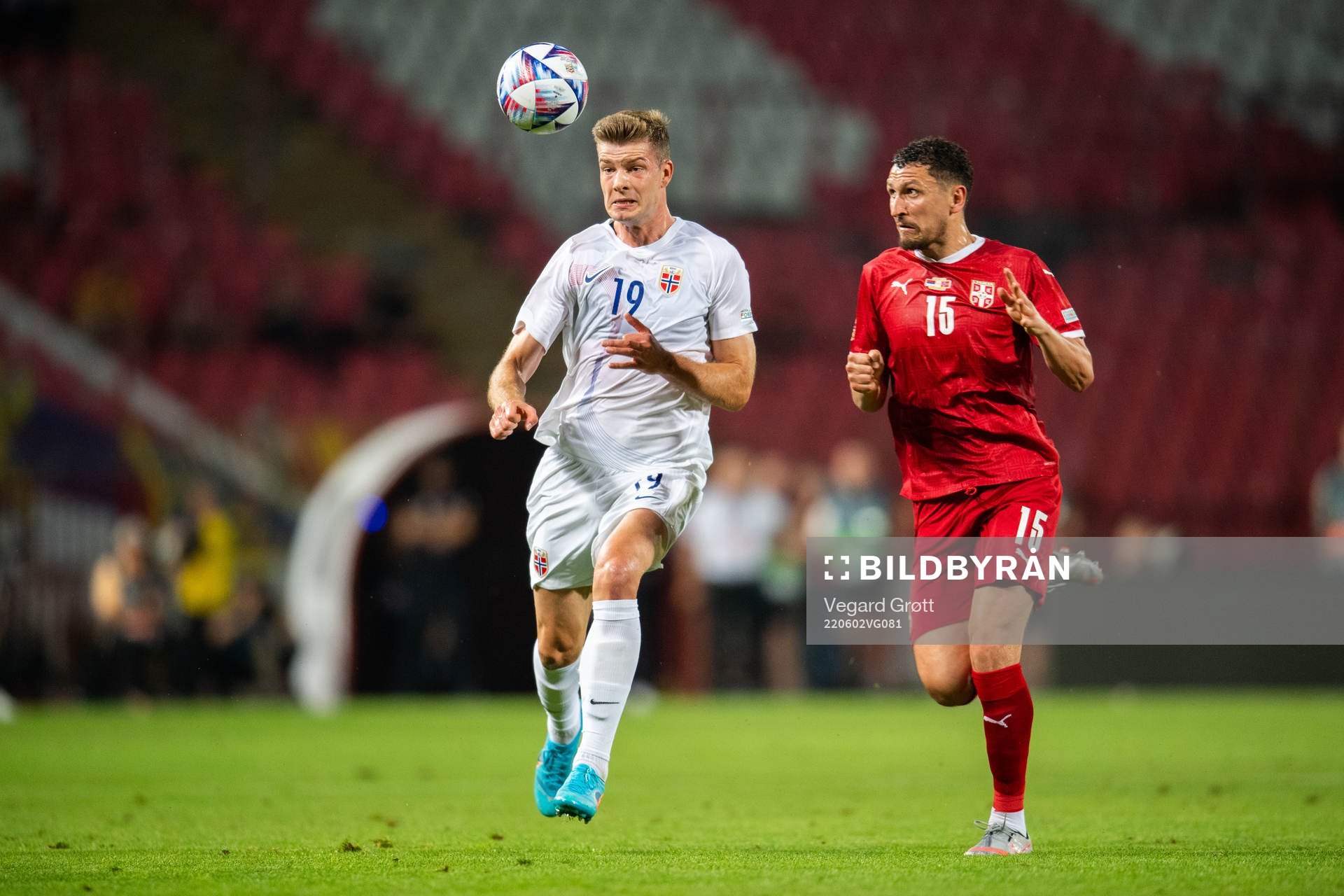 Alexander Sørloth of Norway and Milos Veljković of Serbia