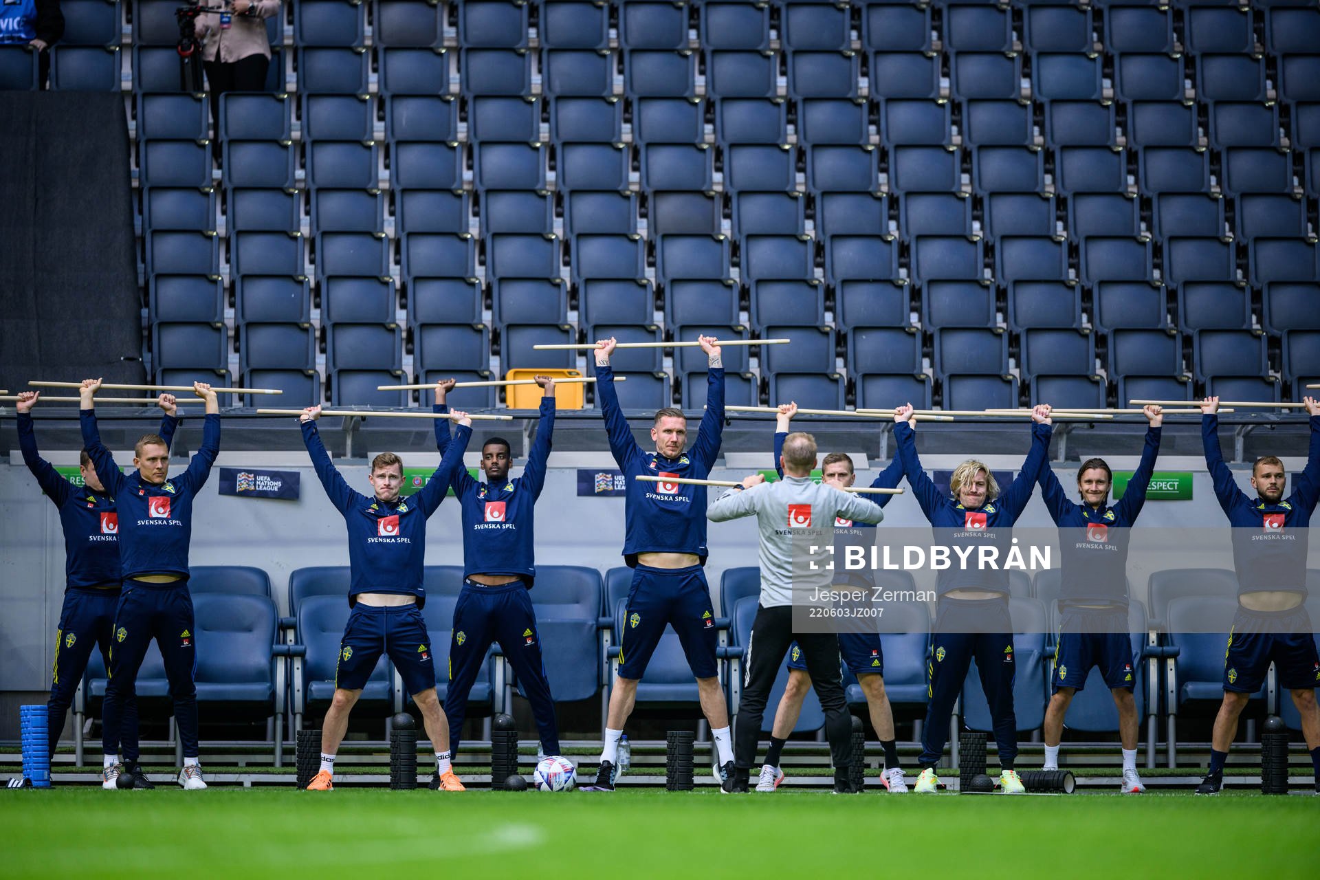 Ludwig Augustinsson, Emil Krafth, Alexander Isak,