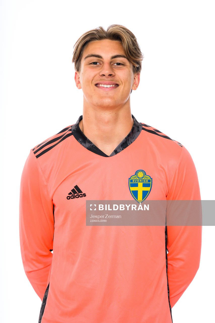 Anton Ekstrand i P17-landslaget