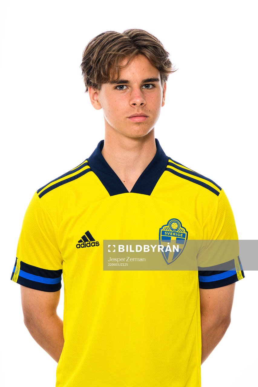 Liam Uddfalk i P17-landslaget