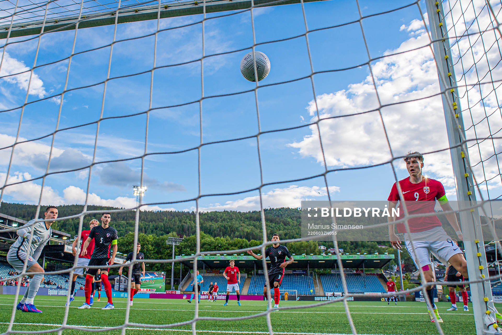 Jørgen Strand Larsen of Norway scores the 3-2 goal