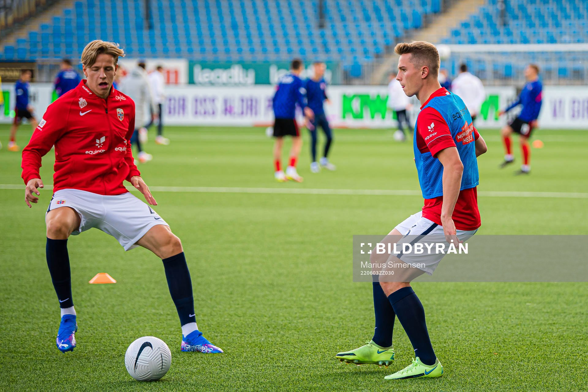 Johan Hove of Norway warms up