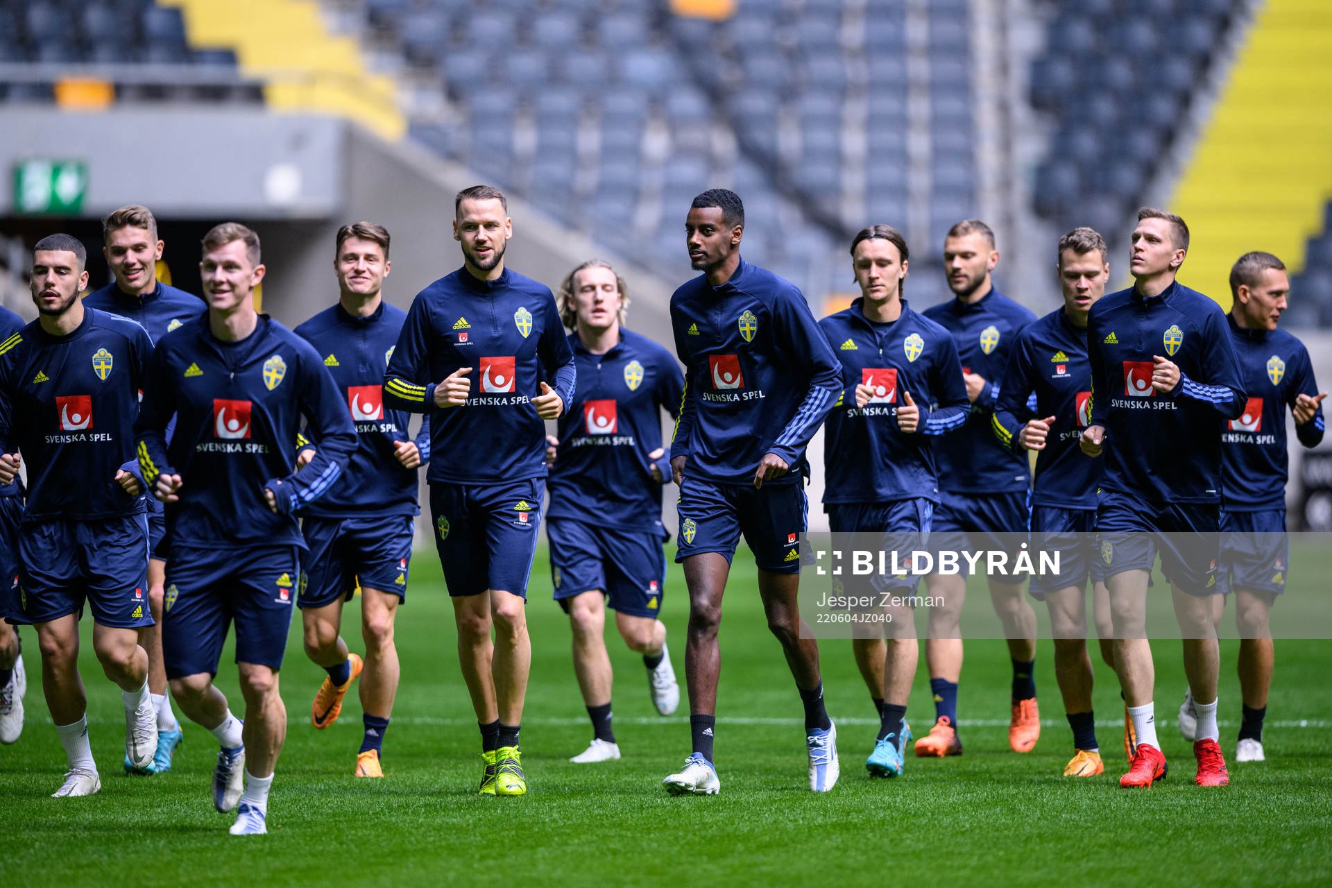Alexander Milosevic and Alexander Isak of the Swedish