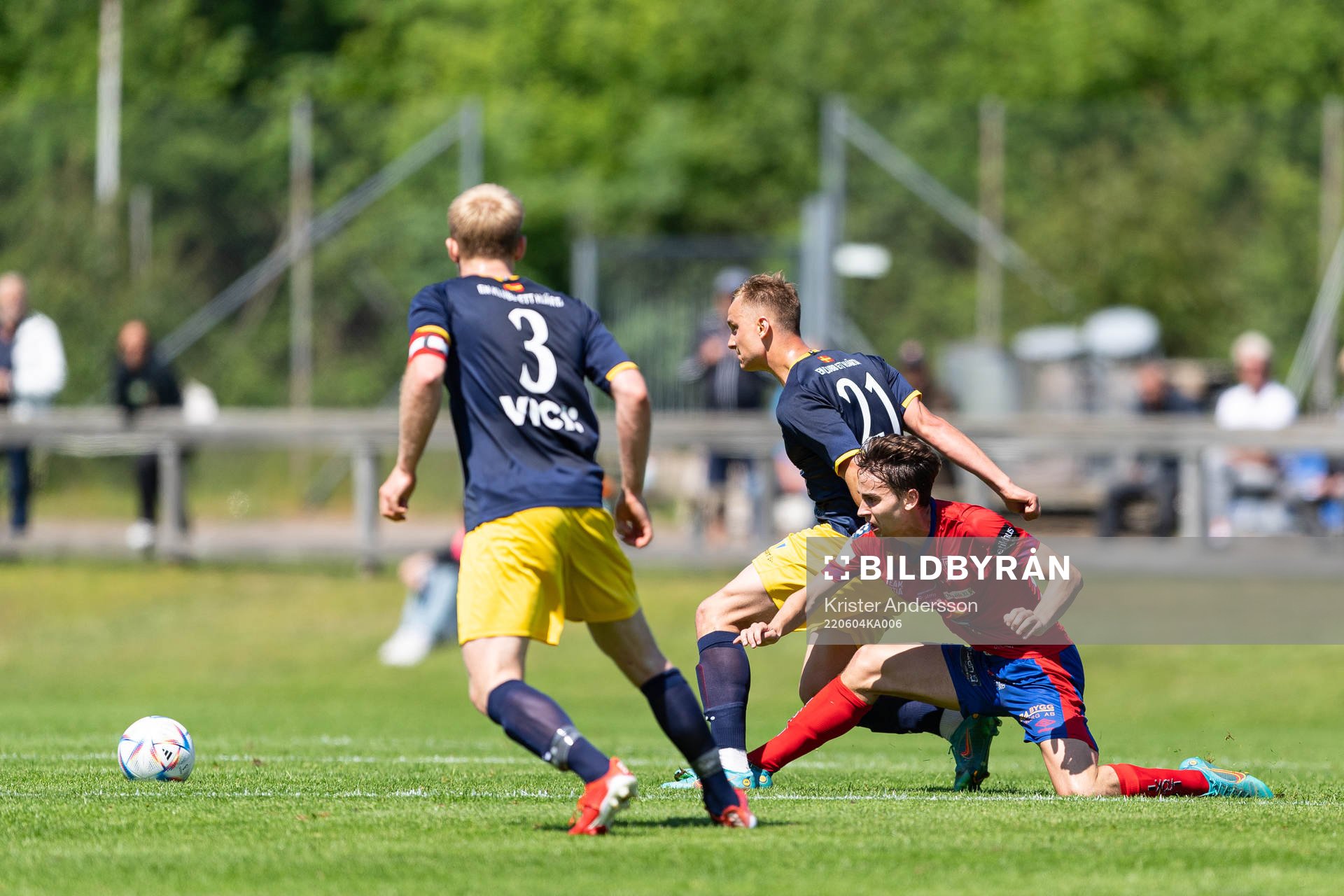 Torns Ossian Hallberg och Tvååkers Marcus Jönsson
