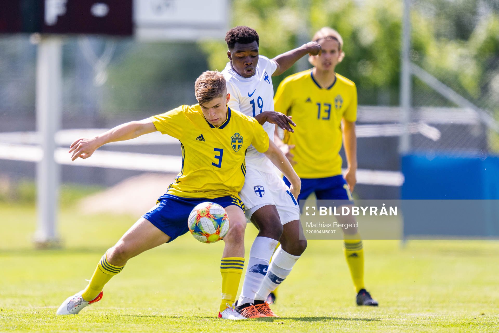 Sveriges Felix Eriksson och Finlands Badreddine Bushara