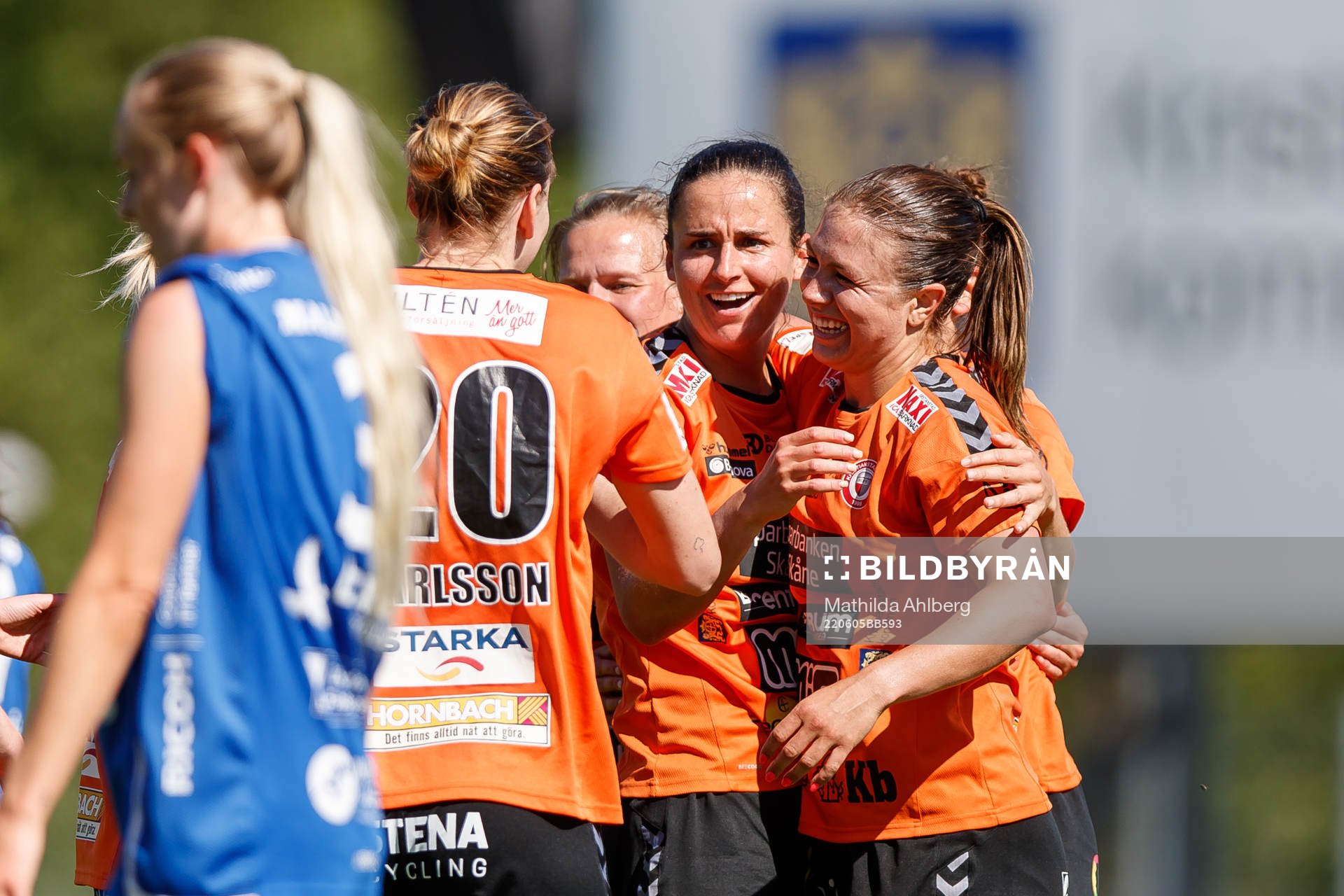 Kristianstads Evelyne Viens jublar efter 2-0 under fotbollsmatchen i Damallsvenskan mellan Kristianstad och Örebro den 5 juni 2022 i Kristianstad.