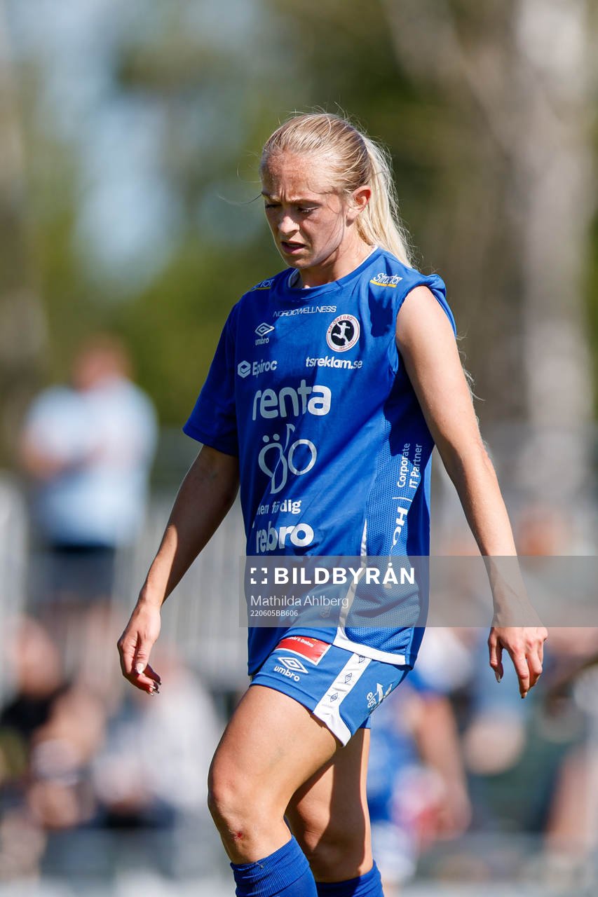 Örebros Michaela Kovacs deppar